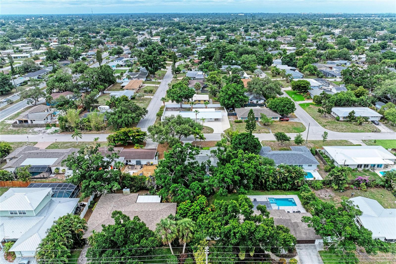 SOUTH GATE - Residential