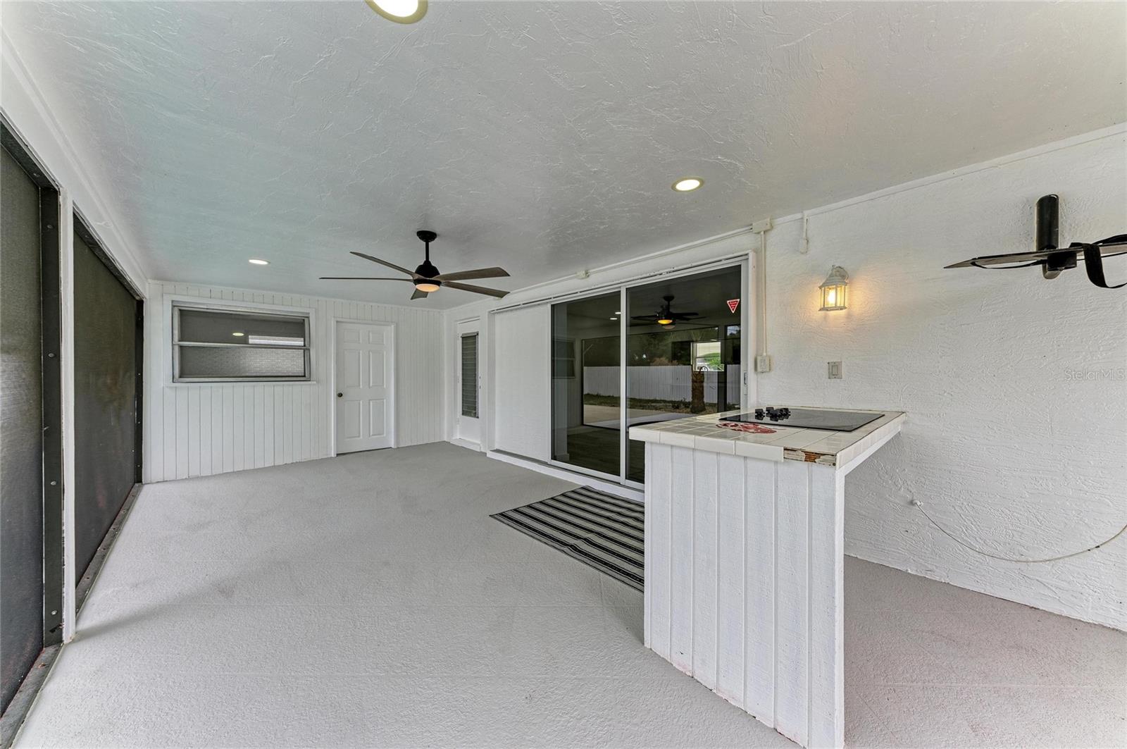 SOUTH GATE - Residential