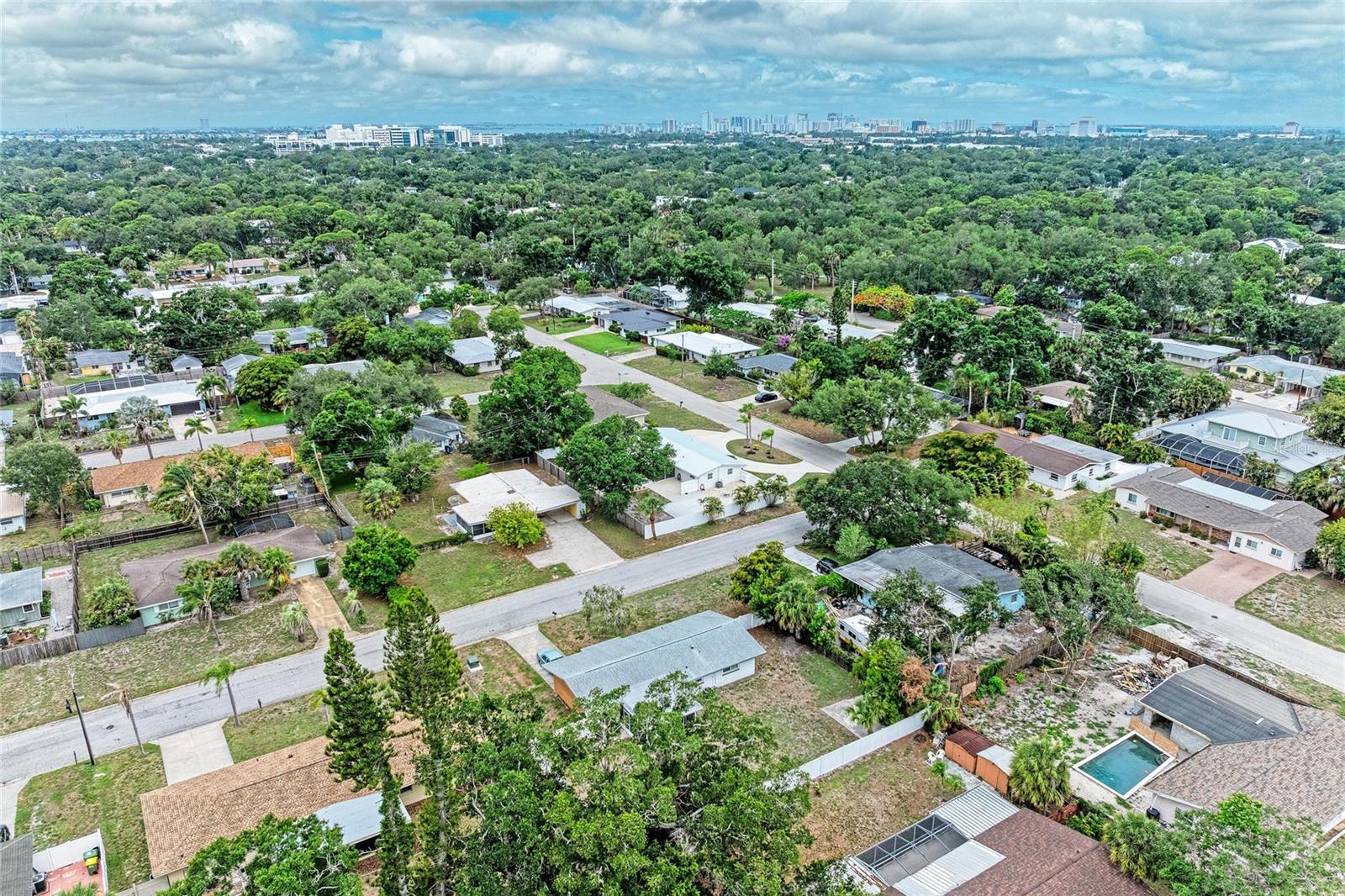 SOUTH GATE - Residential