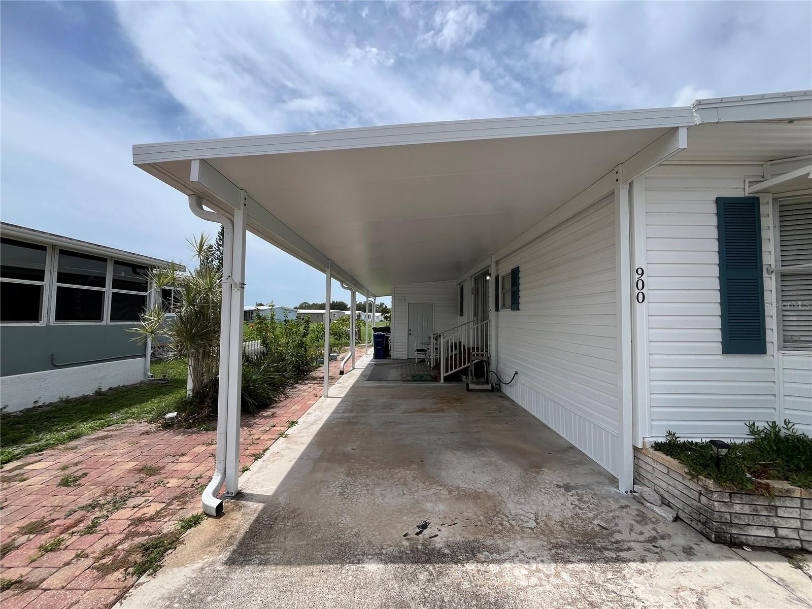 VENICE ISLE - Residential