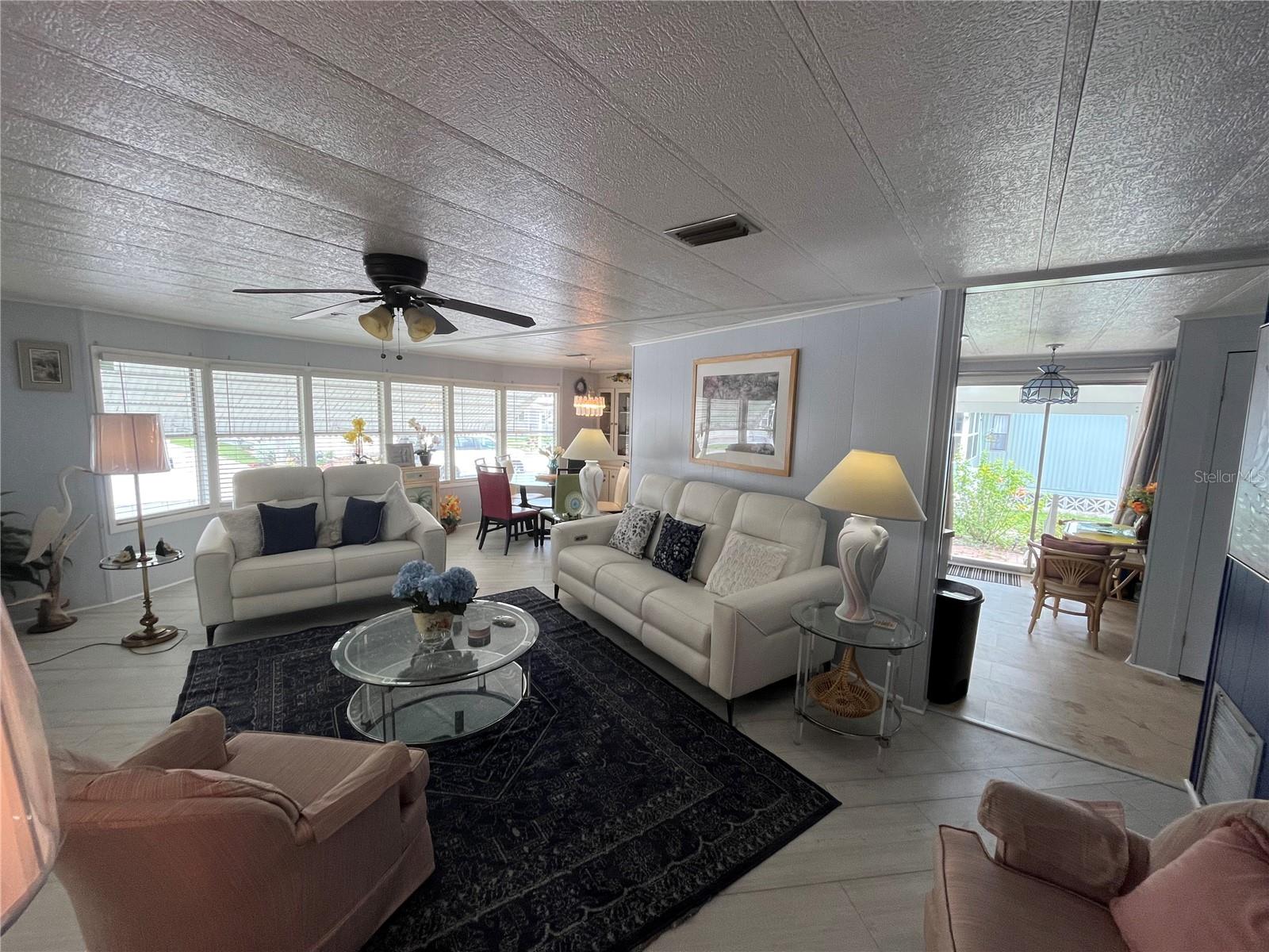 VENICE ISLE - Residential