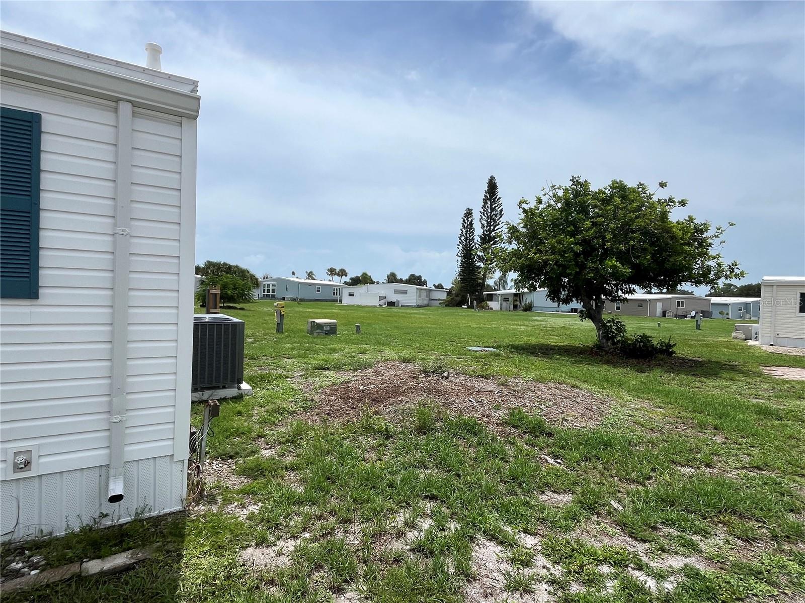 VENICE ISLE - Residential