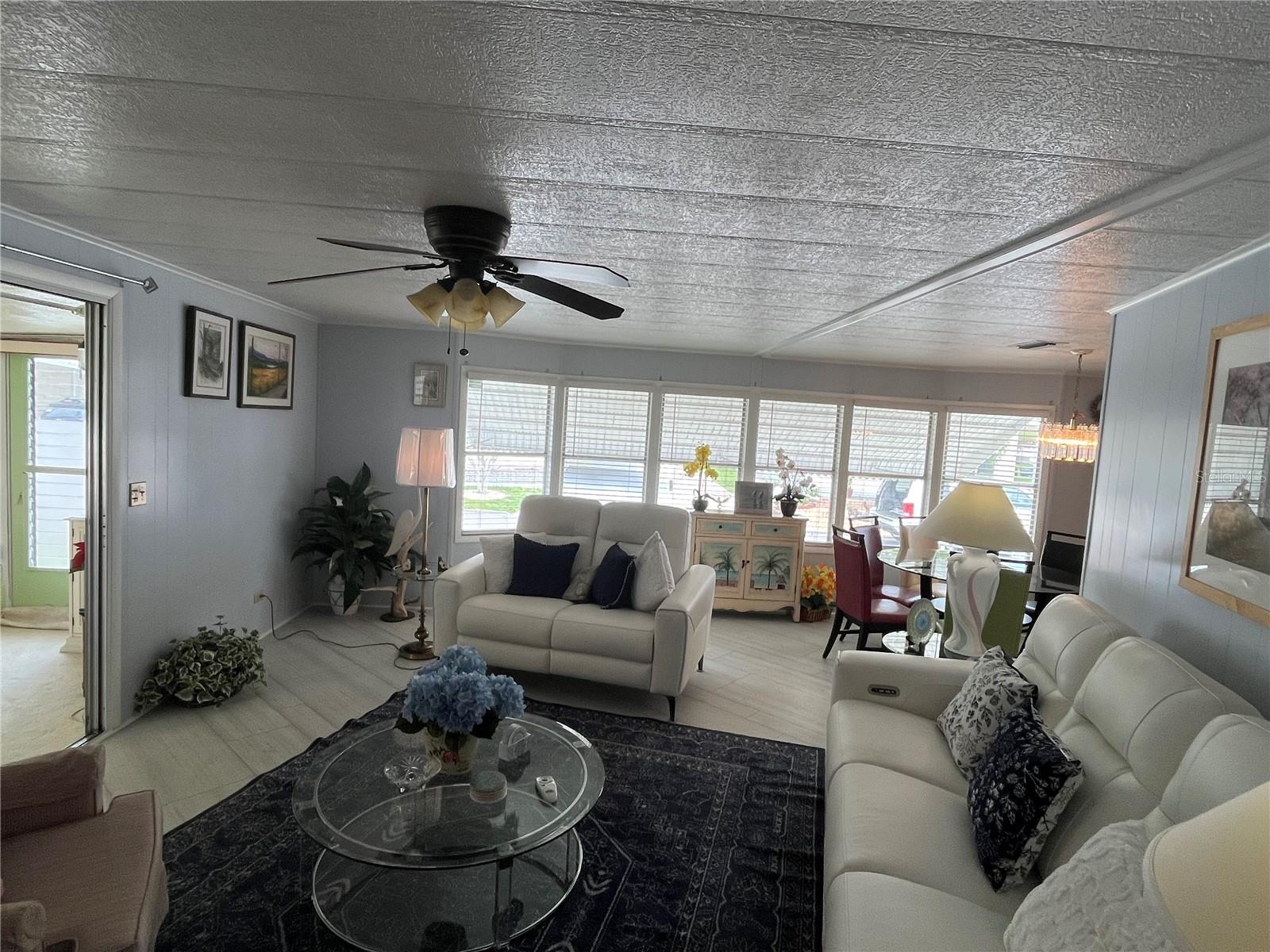 VENICE ISLE - Residential