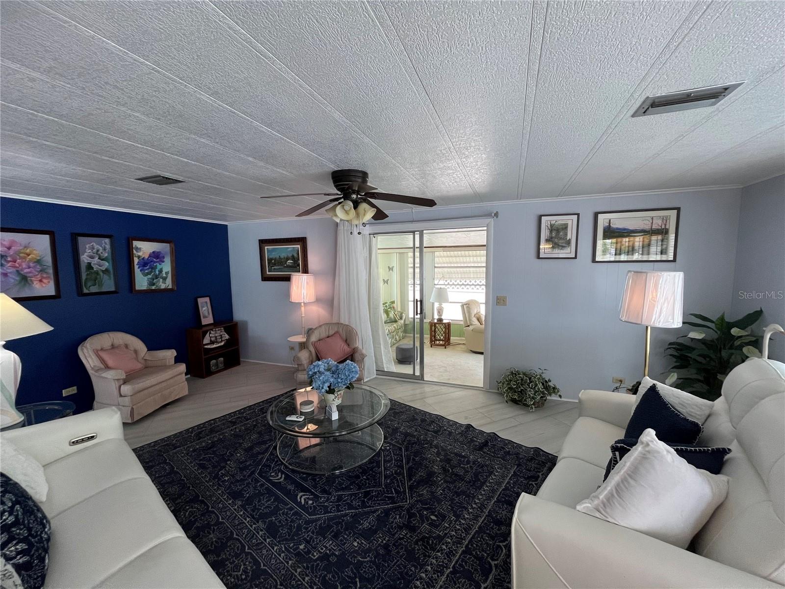 VENICE ISLE - Residential