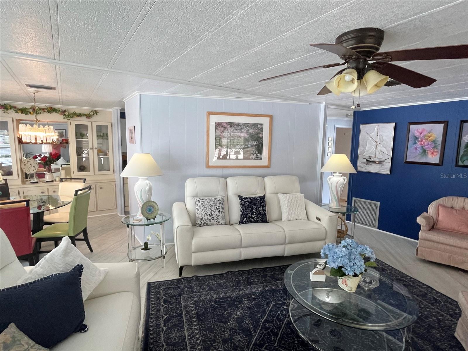 VENICE ISLE - Residential