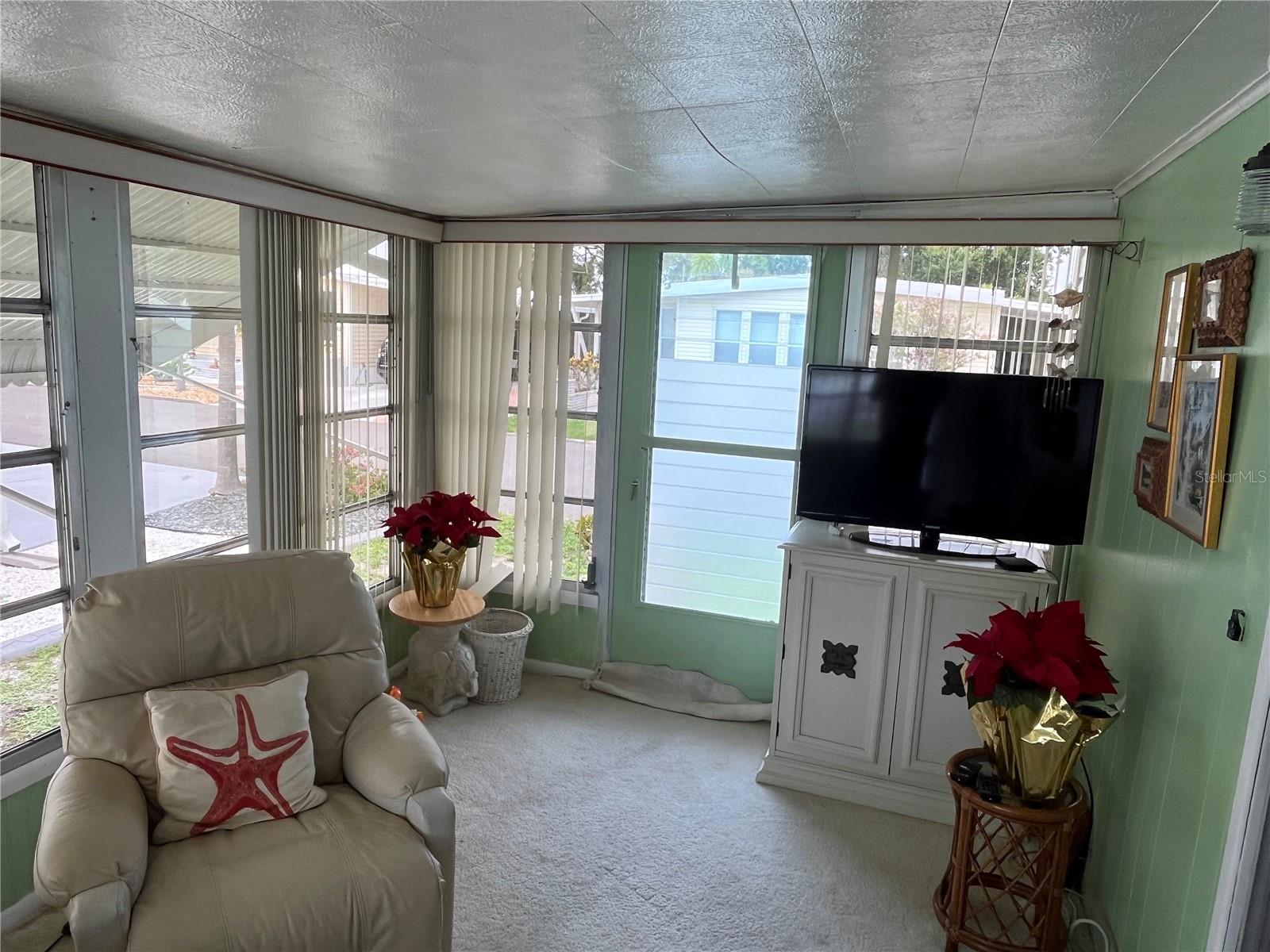 VENICE ISLE - Residential