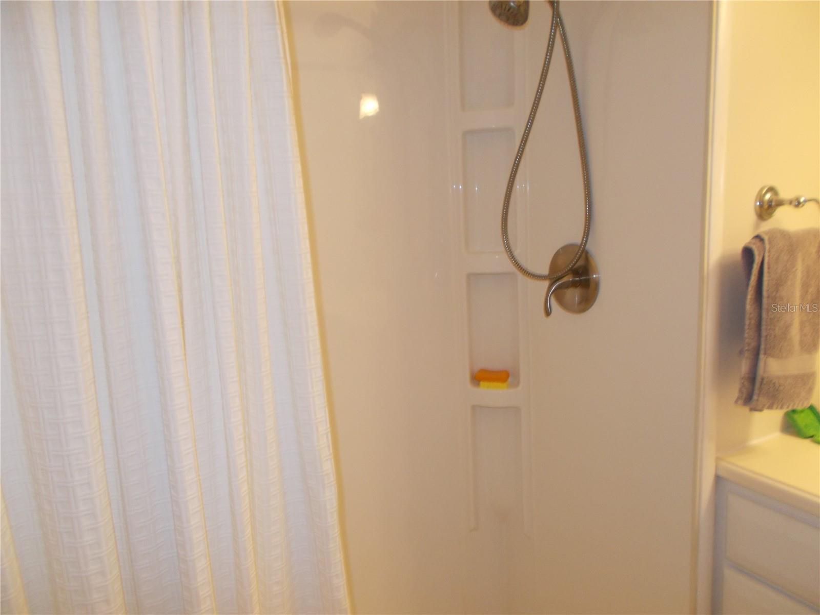 HOLIDAY PARK - Residential