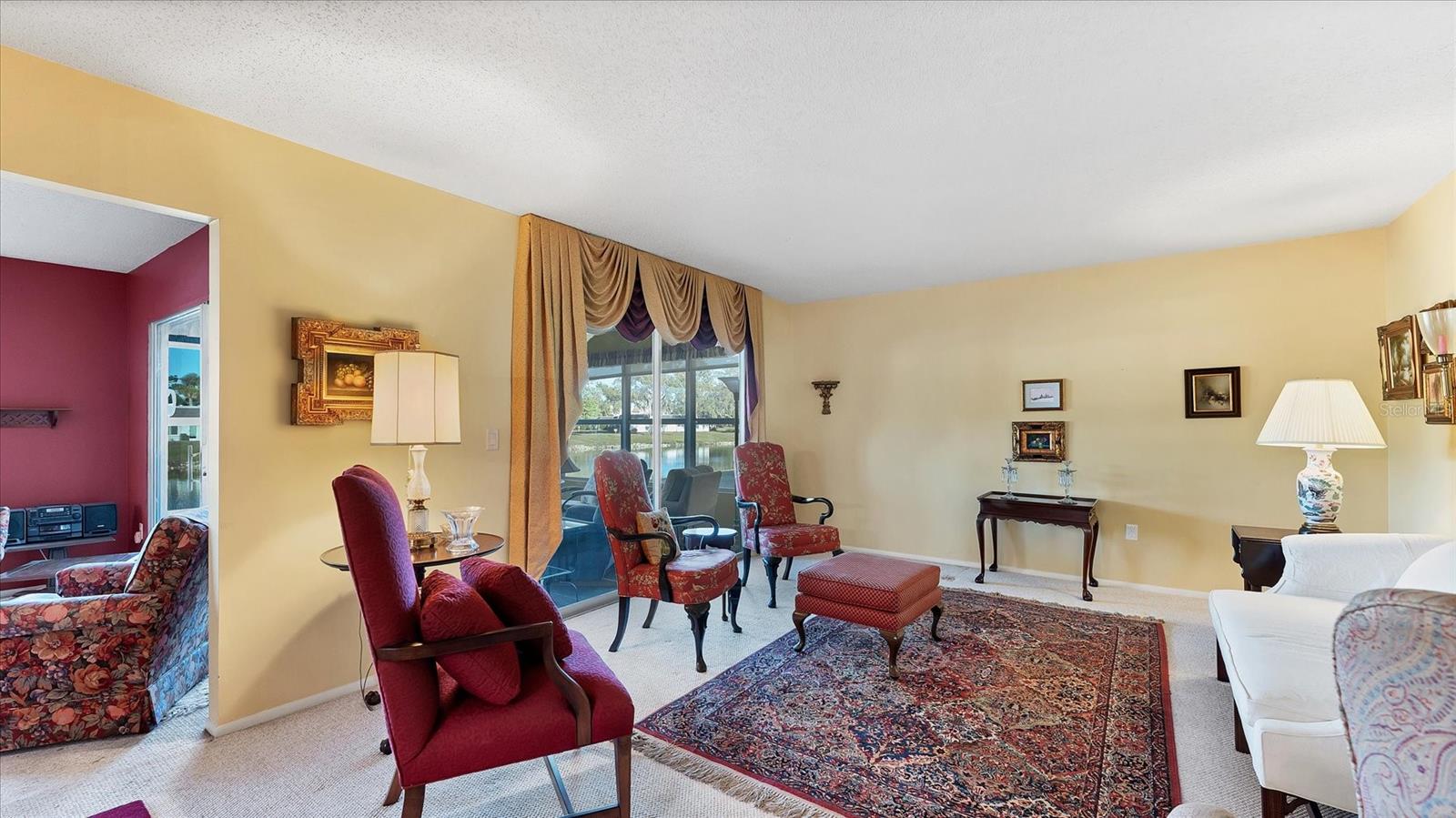 GLEN OAKS RIDGE VILLAS 1 - Residential