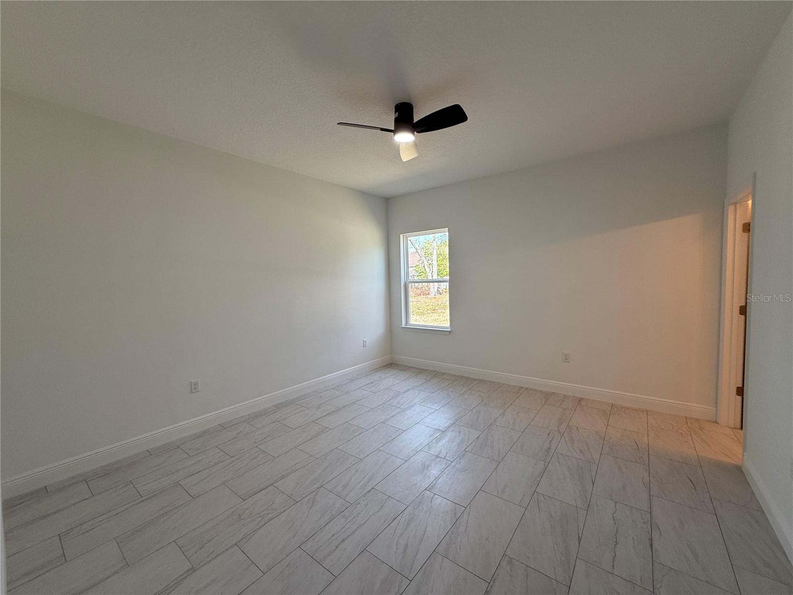CITRUS SPGS UNIT 27 - Residential
