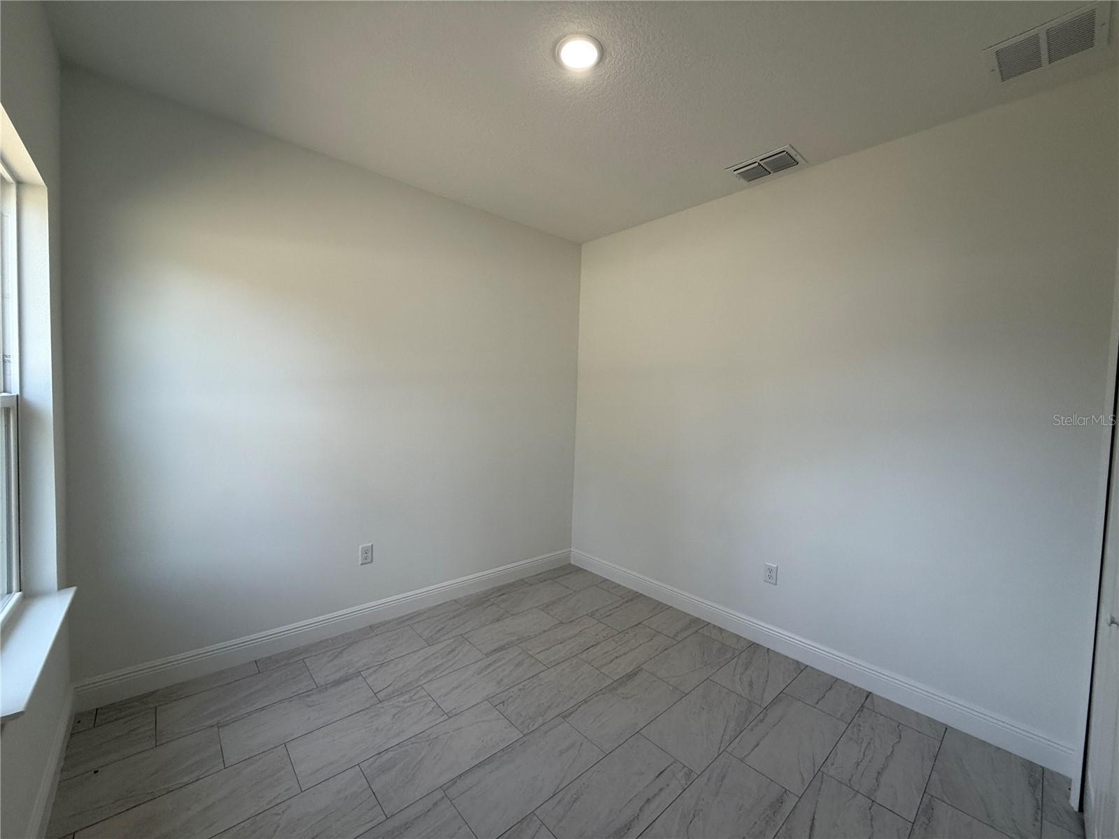 CITRUS SPGS UNIT 27 - Residential