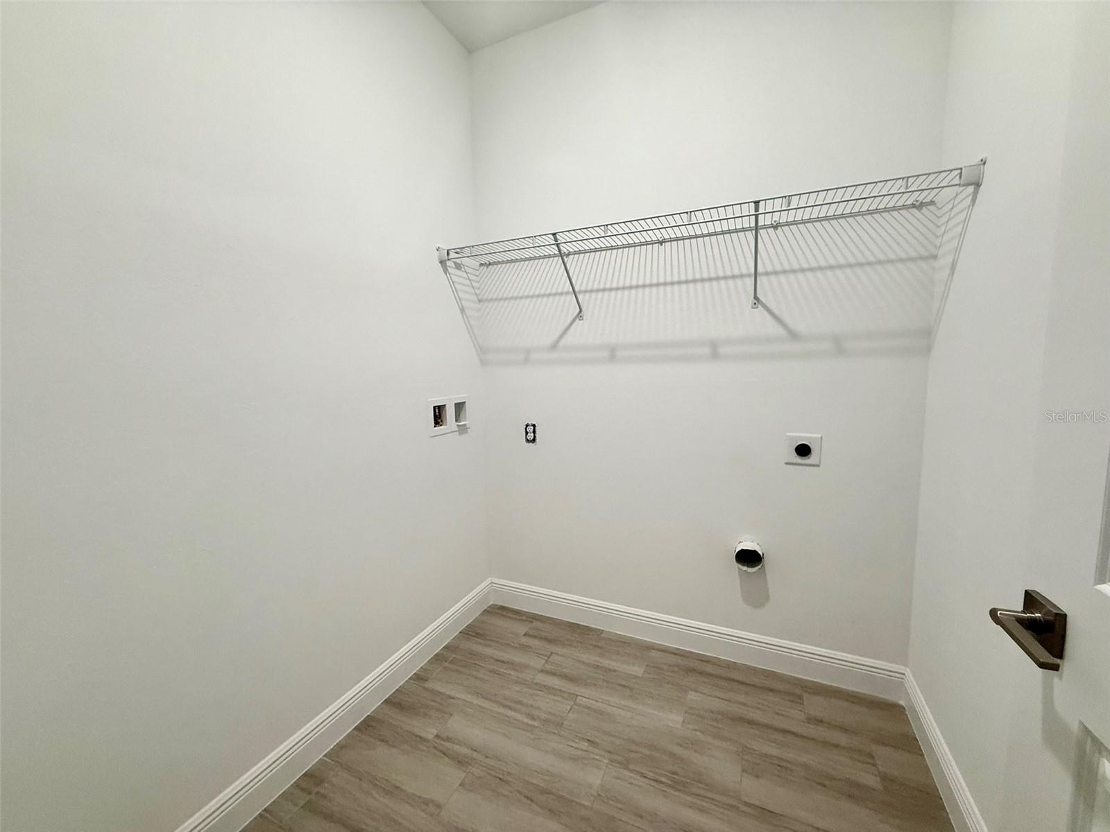 CITRUS SPGS UNIT 27 - Residential