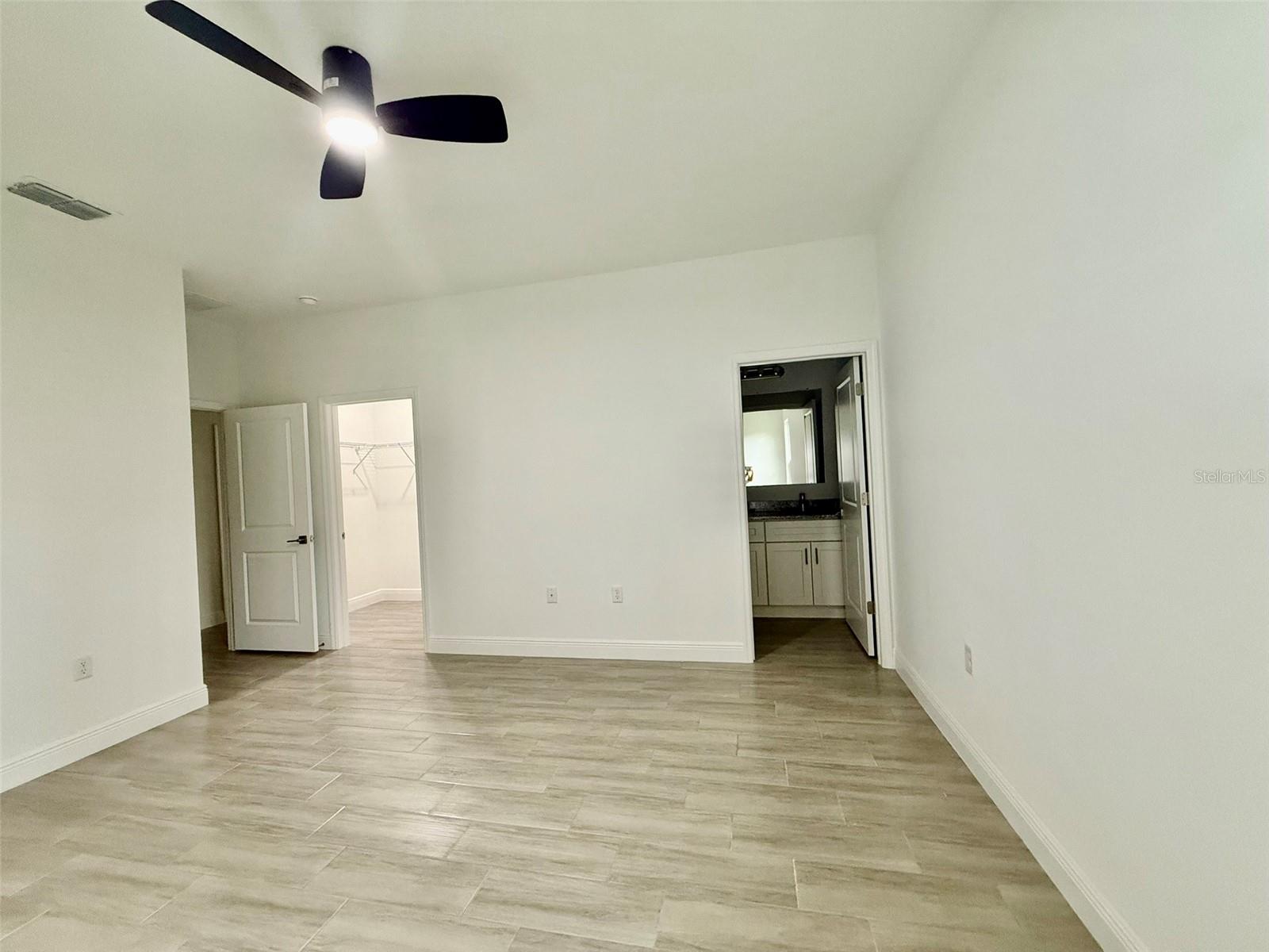 CITRUS SPGS UNIT 27 - Residential