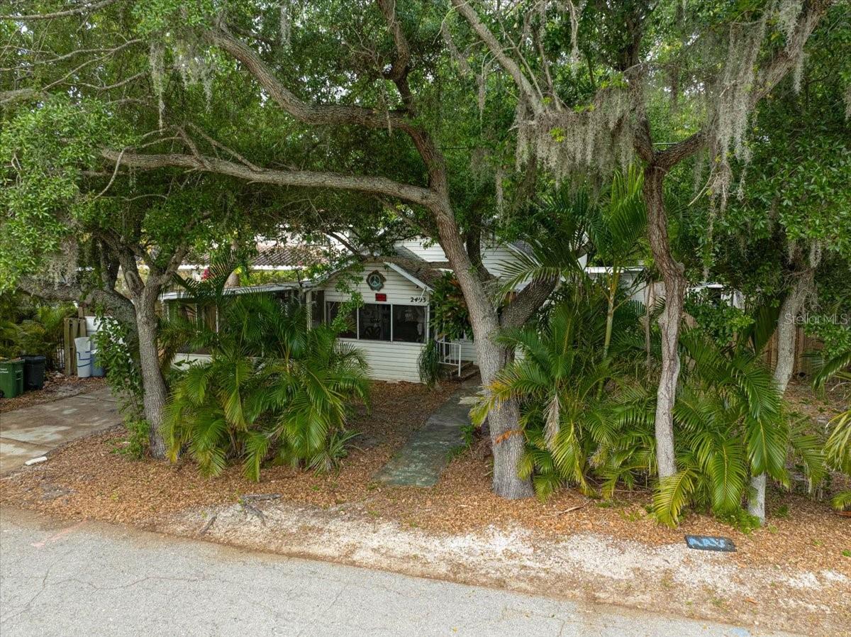 SARASOTA BAY PARK - Residential