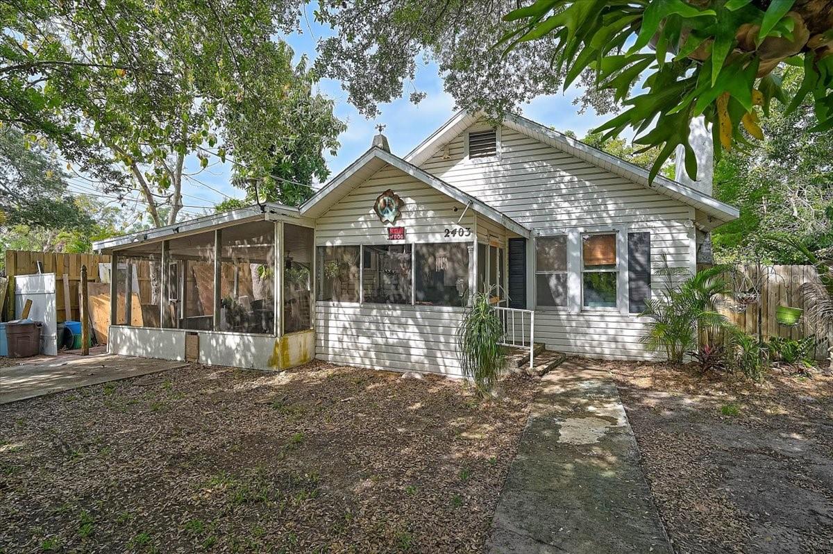 SARASOTA BAY PARK - Residential