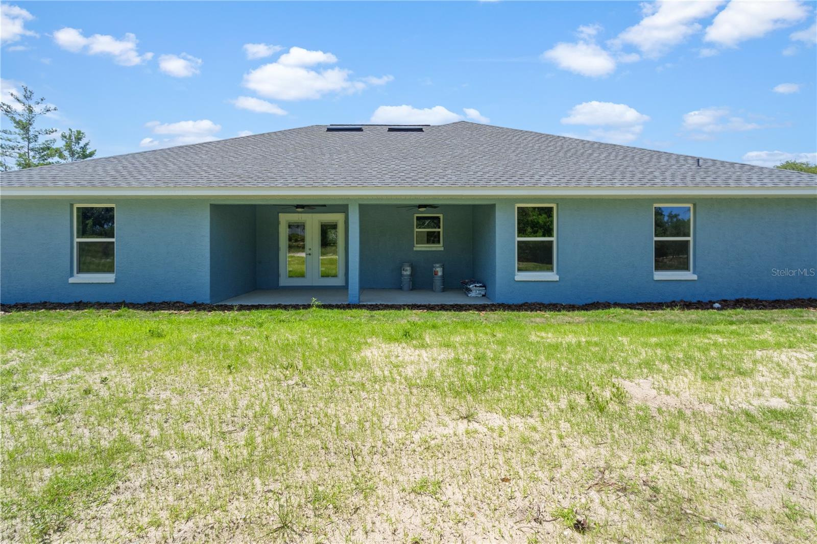 UNIVERSITY OAKS - Residential