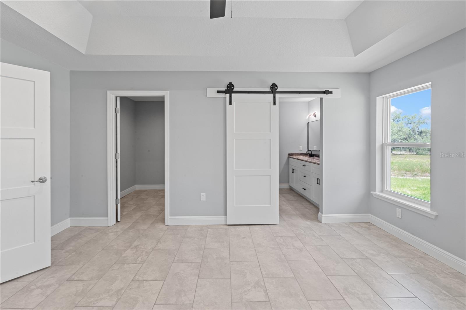 UNIVERSITY OAKS - Residential