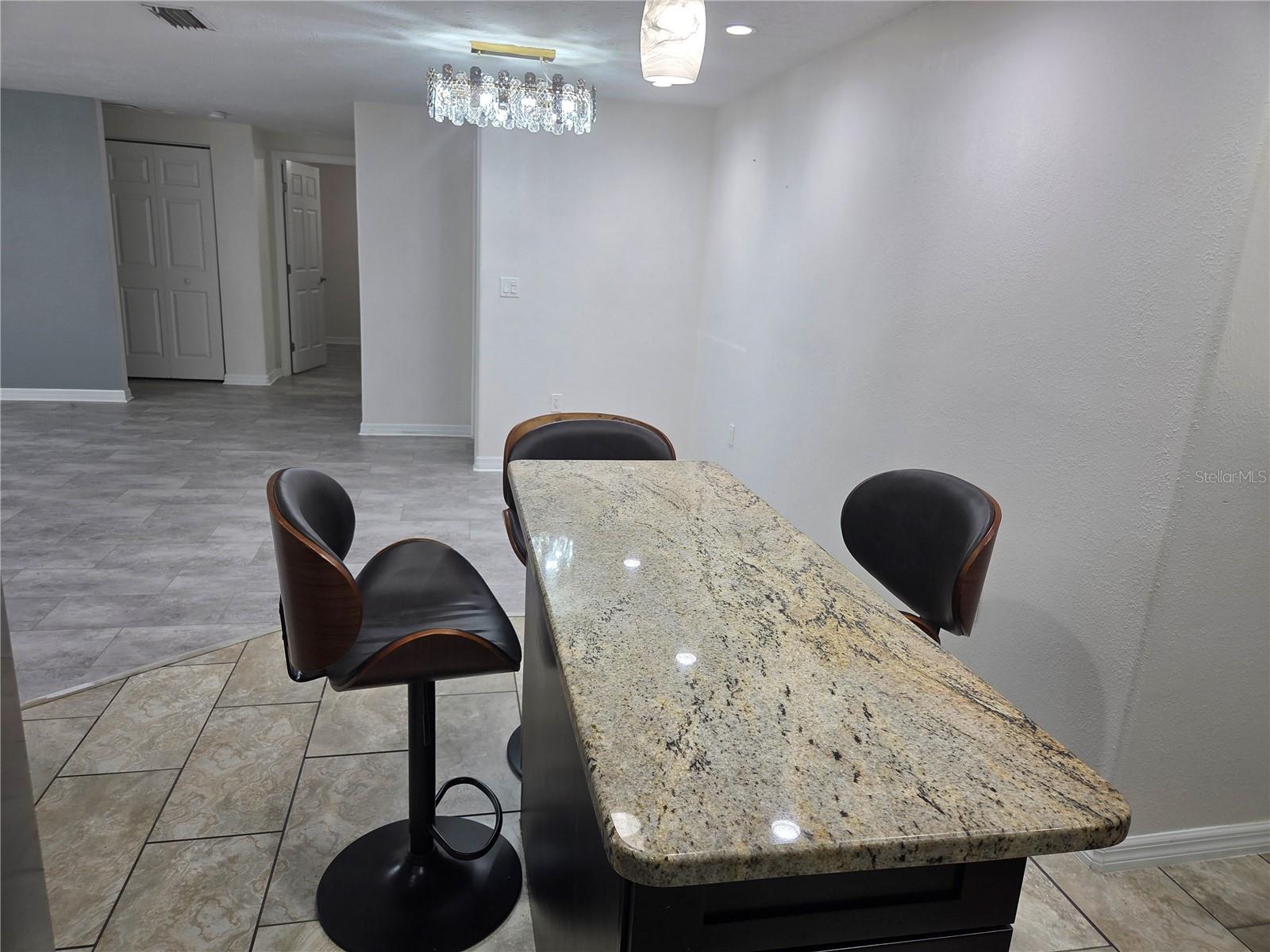 SOUTHRIDGE - Residential
