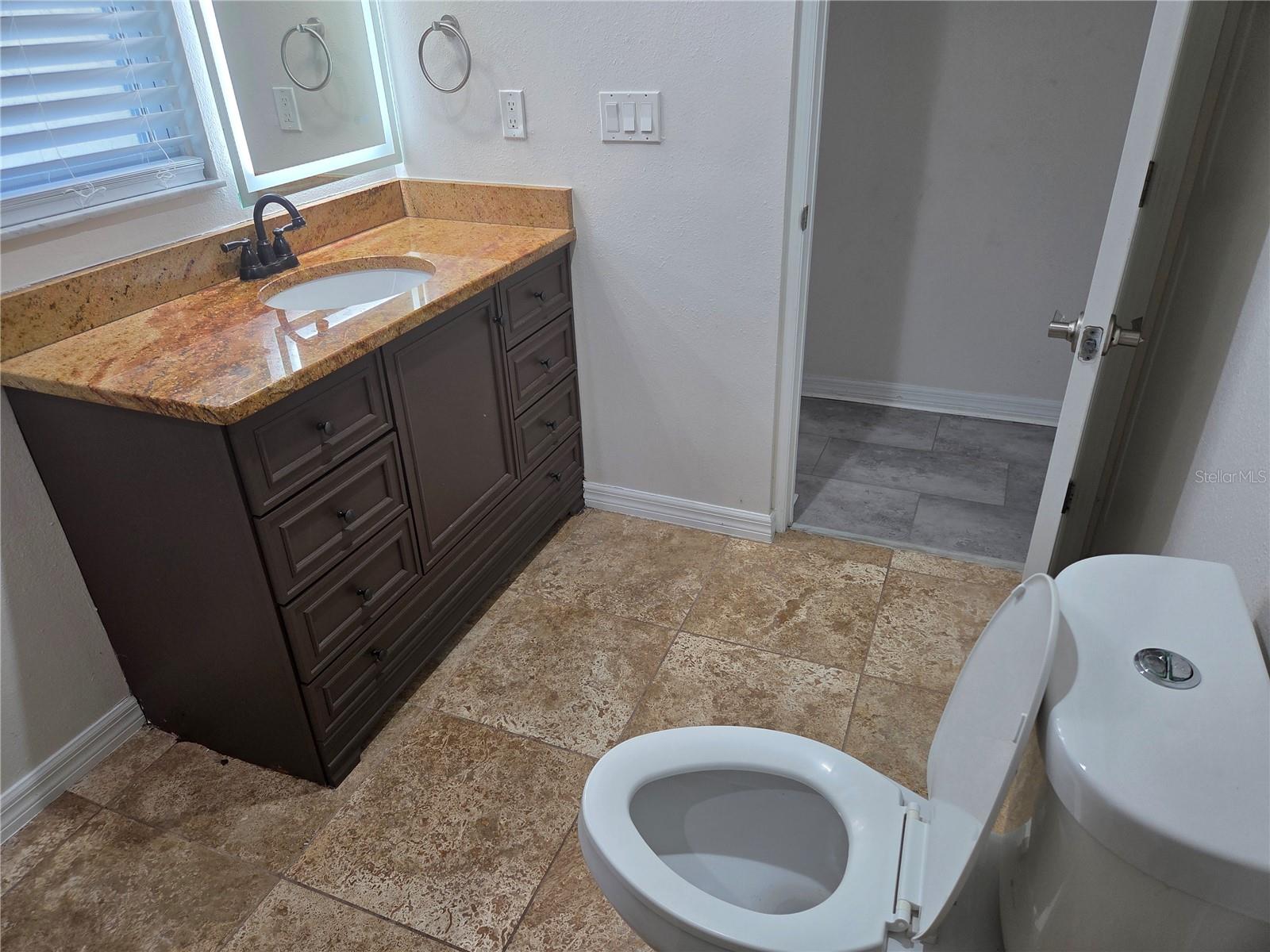 SOUTHRIDGE - Residential