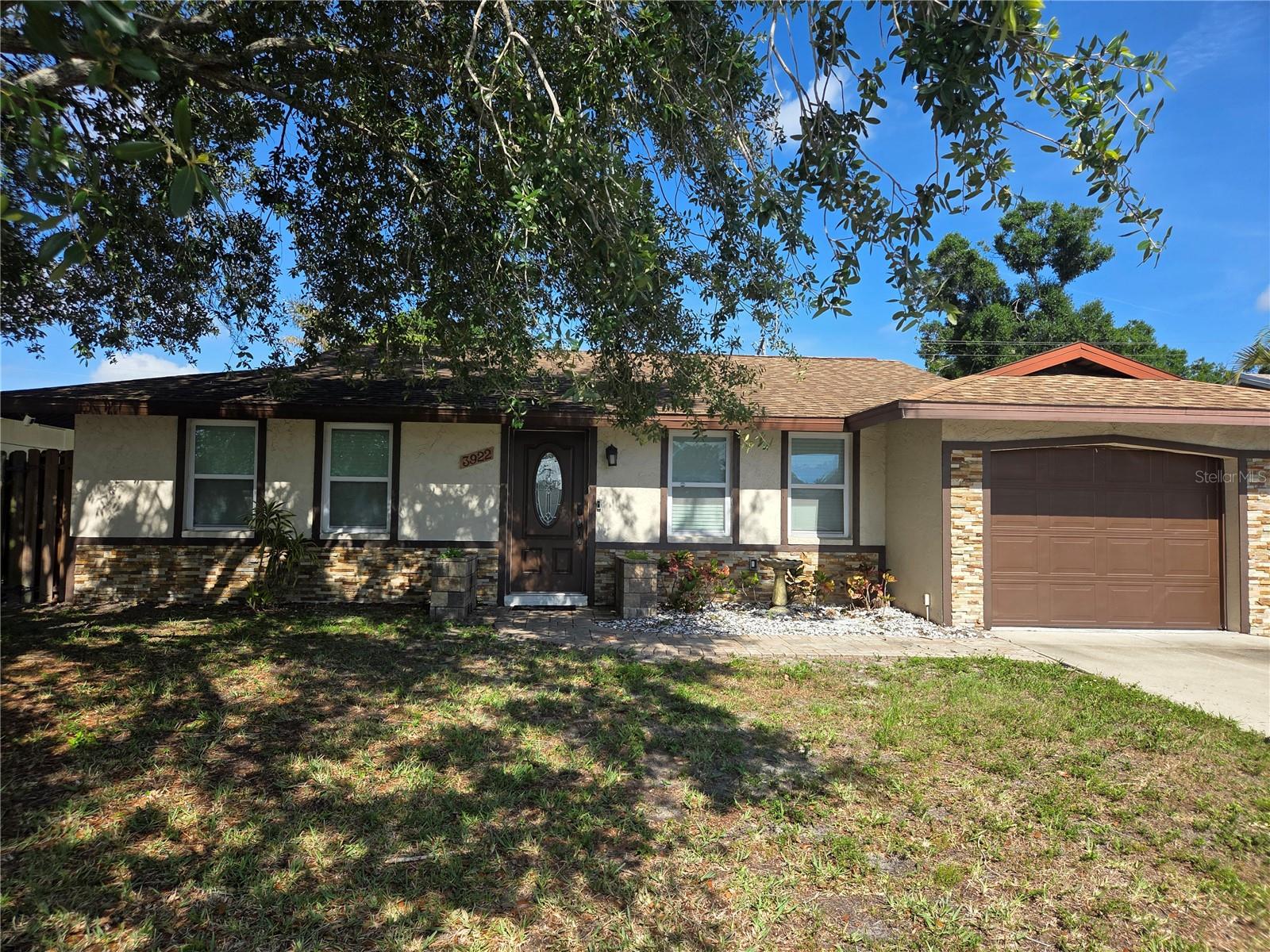 SOUTHRIDGE - Residential