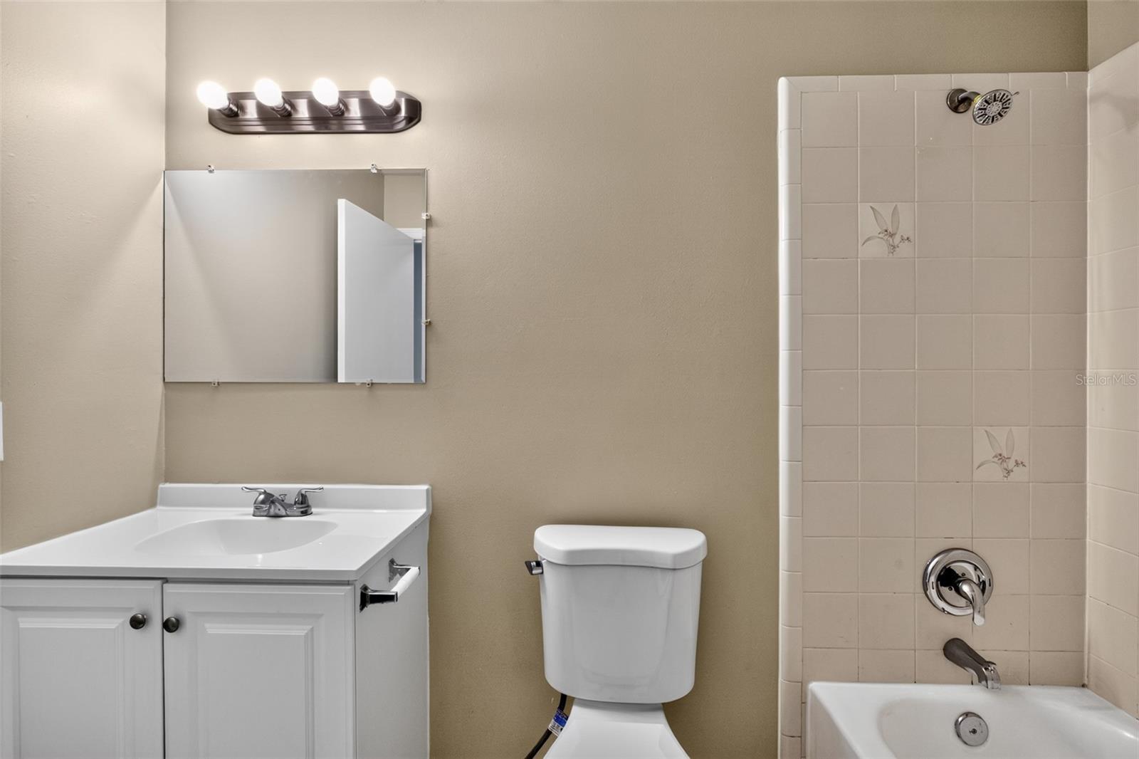 DELTONA LAKES UNIT 73 - Residential