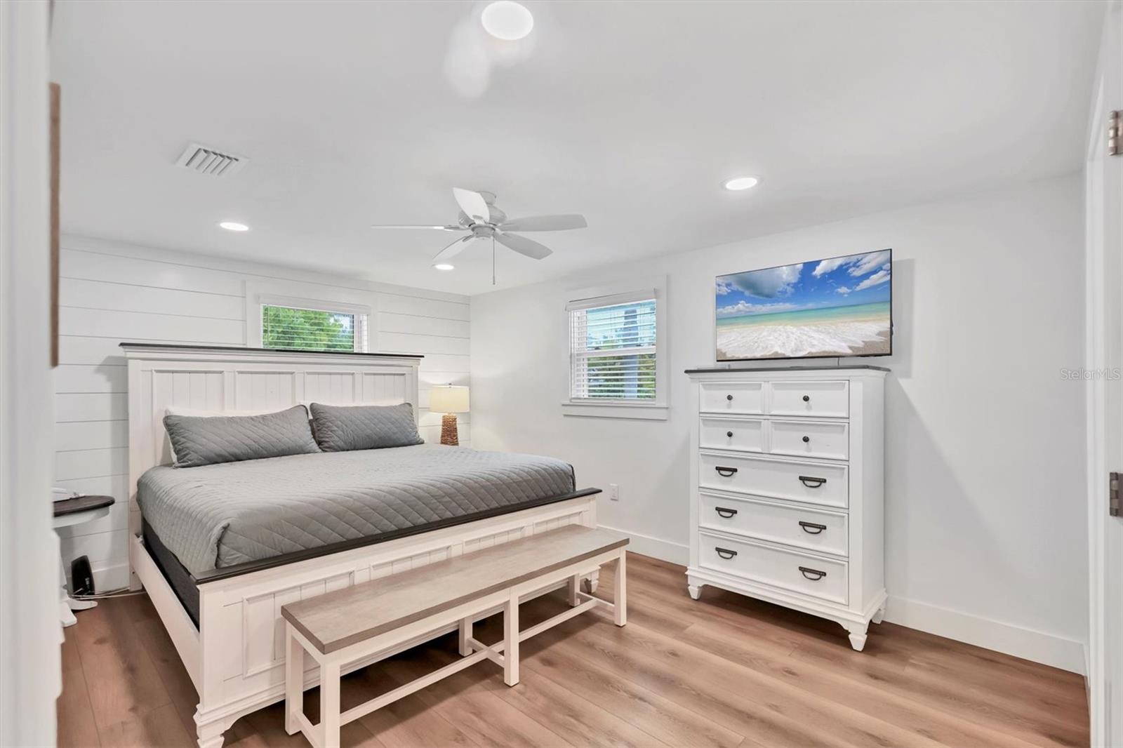 LUANA ISLES - Residential