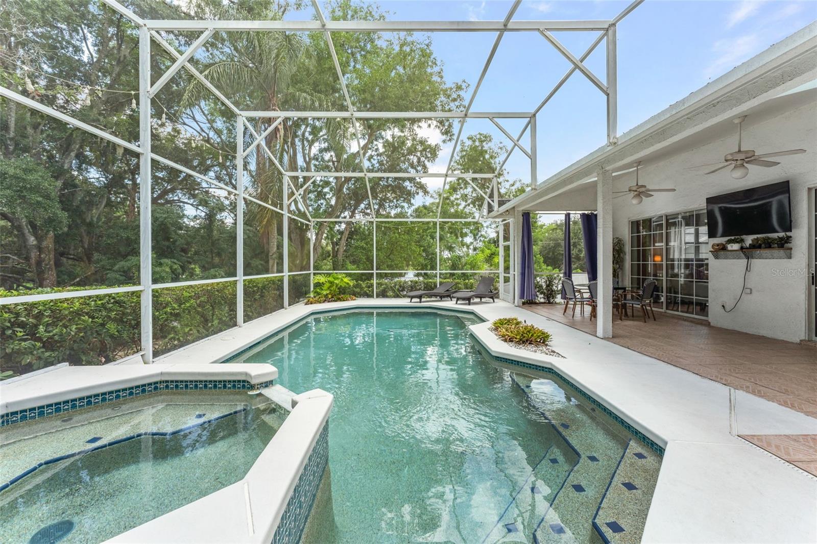LAKE ROSE RIDGE - Residential
