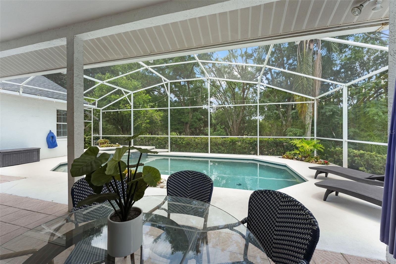 LAKE ROSE RIDGE - Residential
