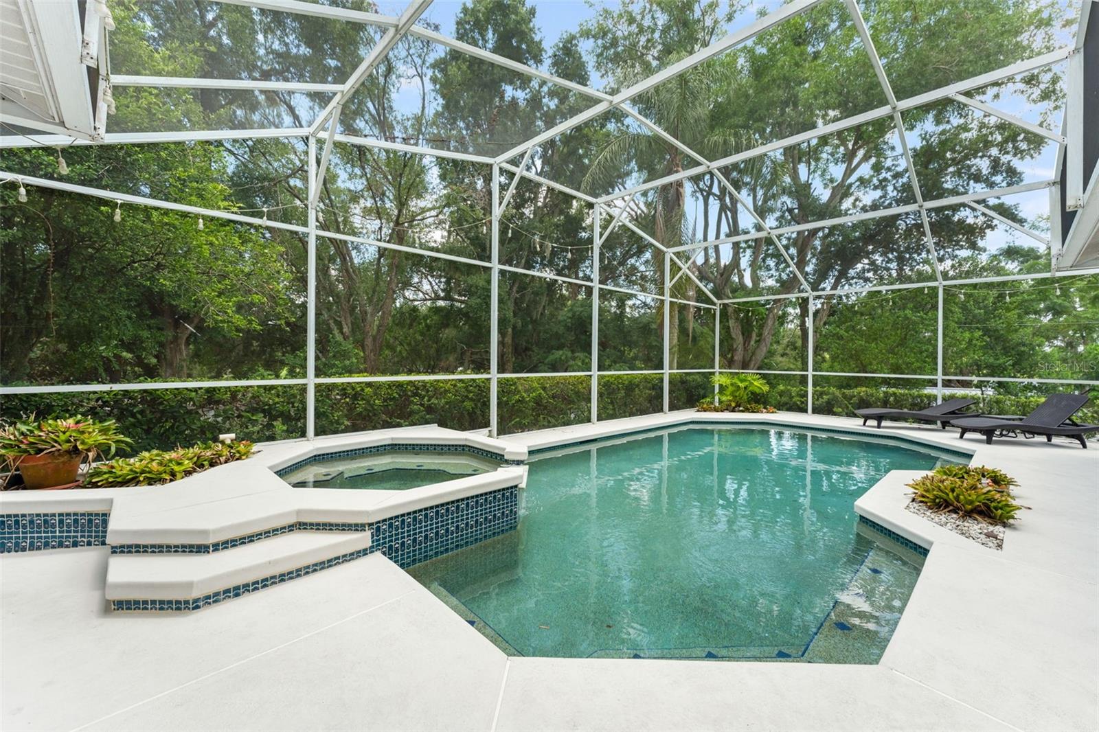 LAKE ROSE RIDGE - Residential