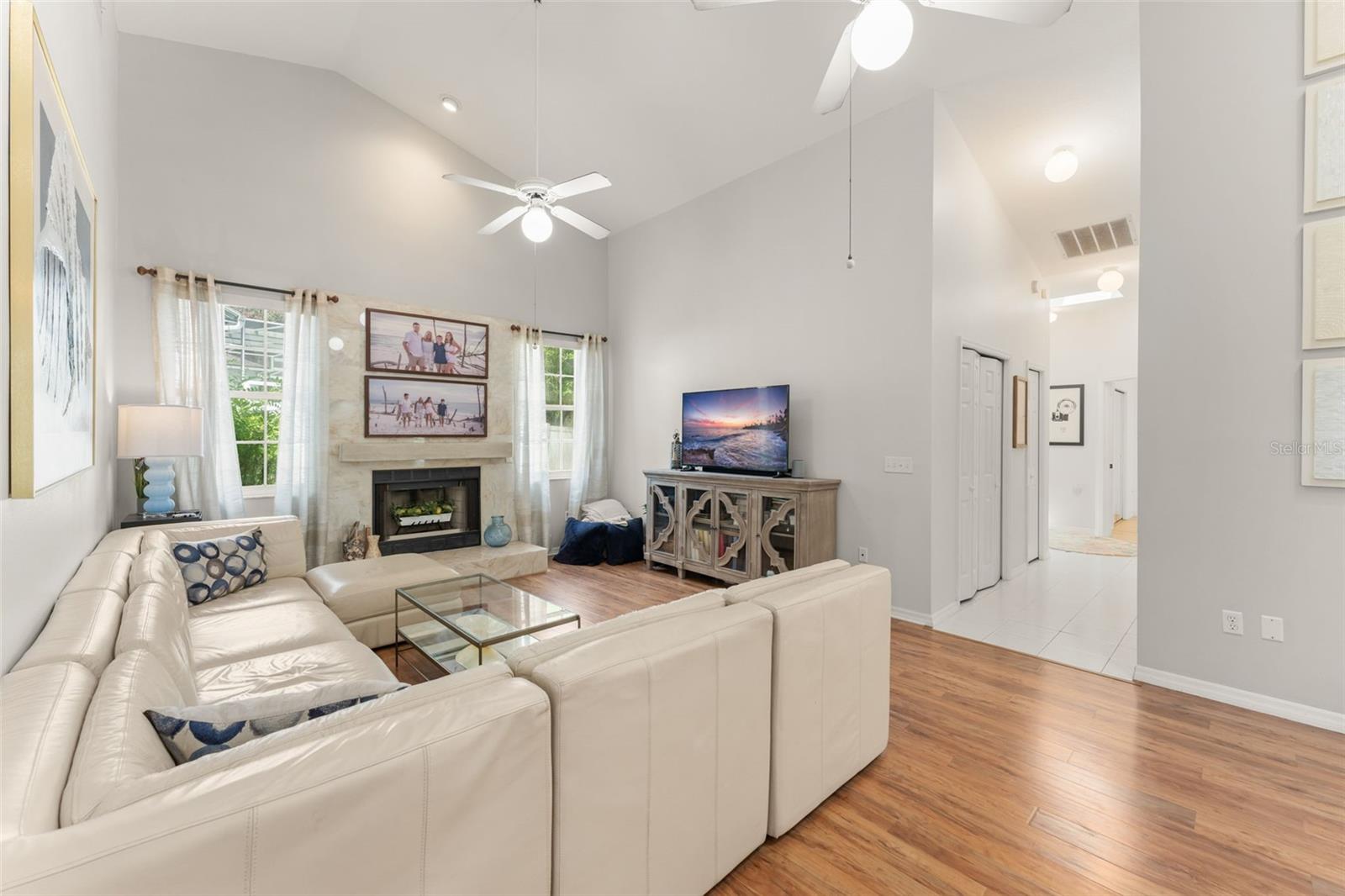 LAKE ROSE RIDGE - Residential