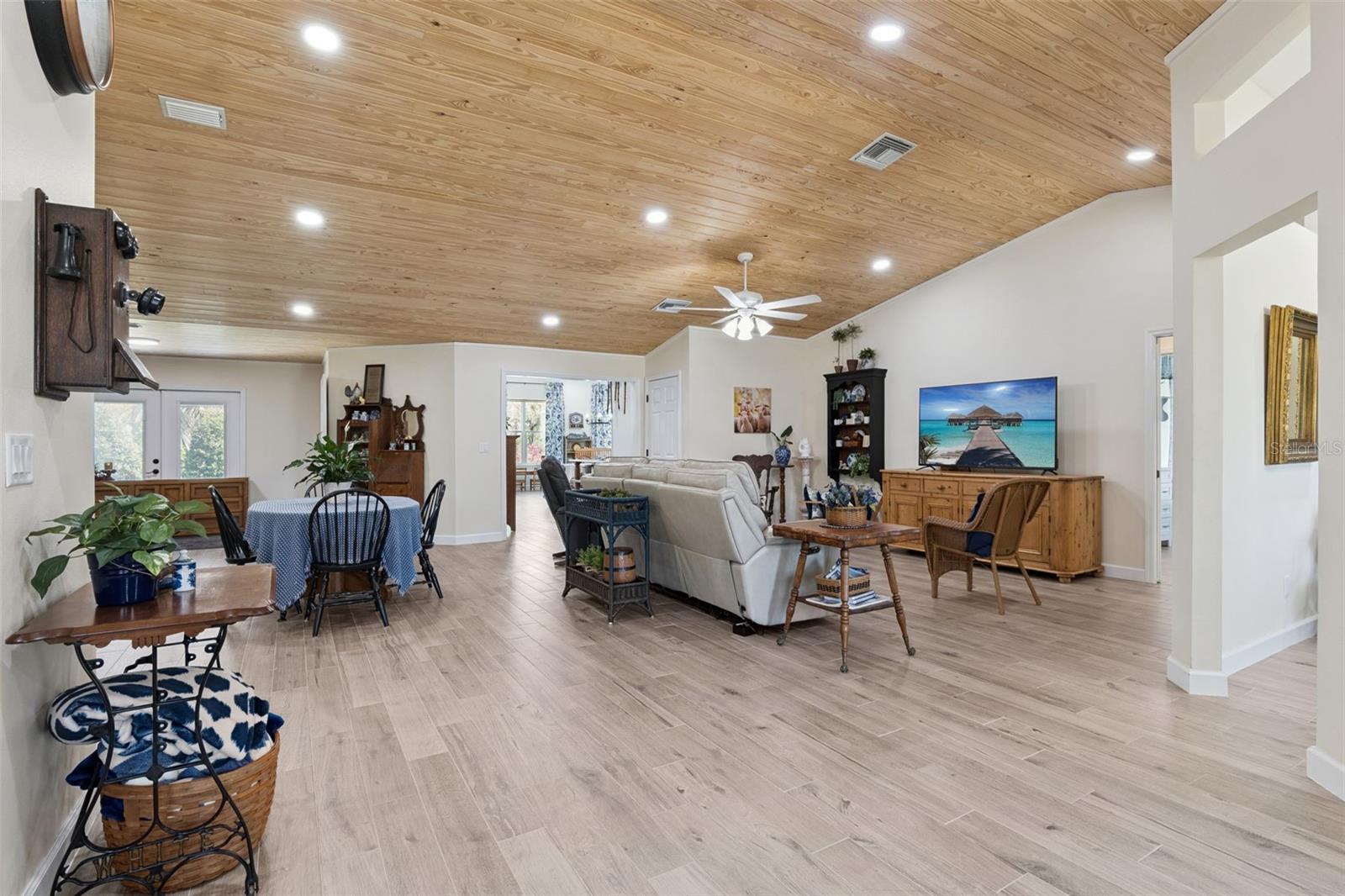 FORESTDEL 2ND ADD - Residential