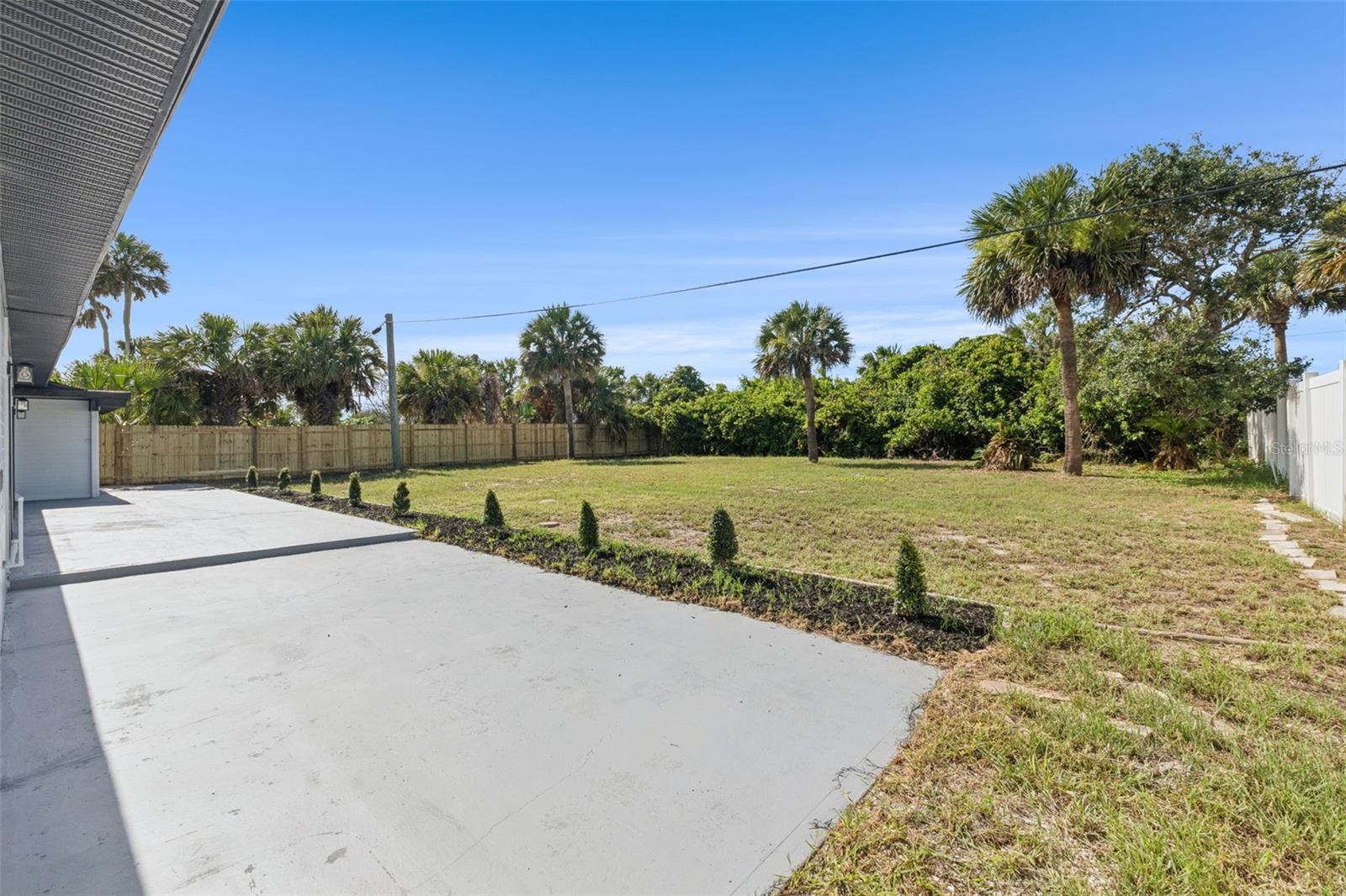 ORMOND SHORES ESTATES - Residential