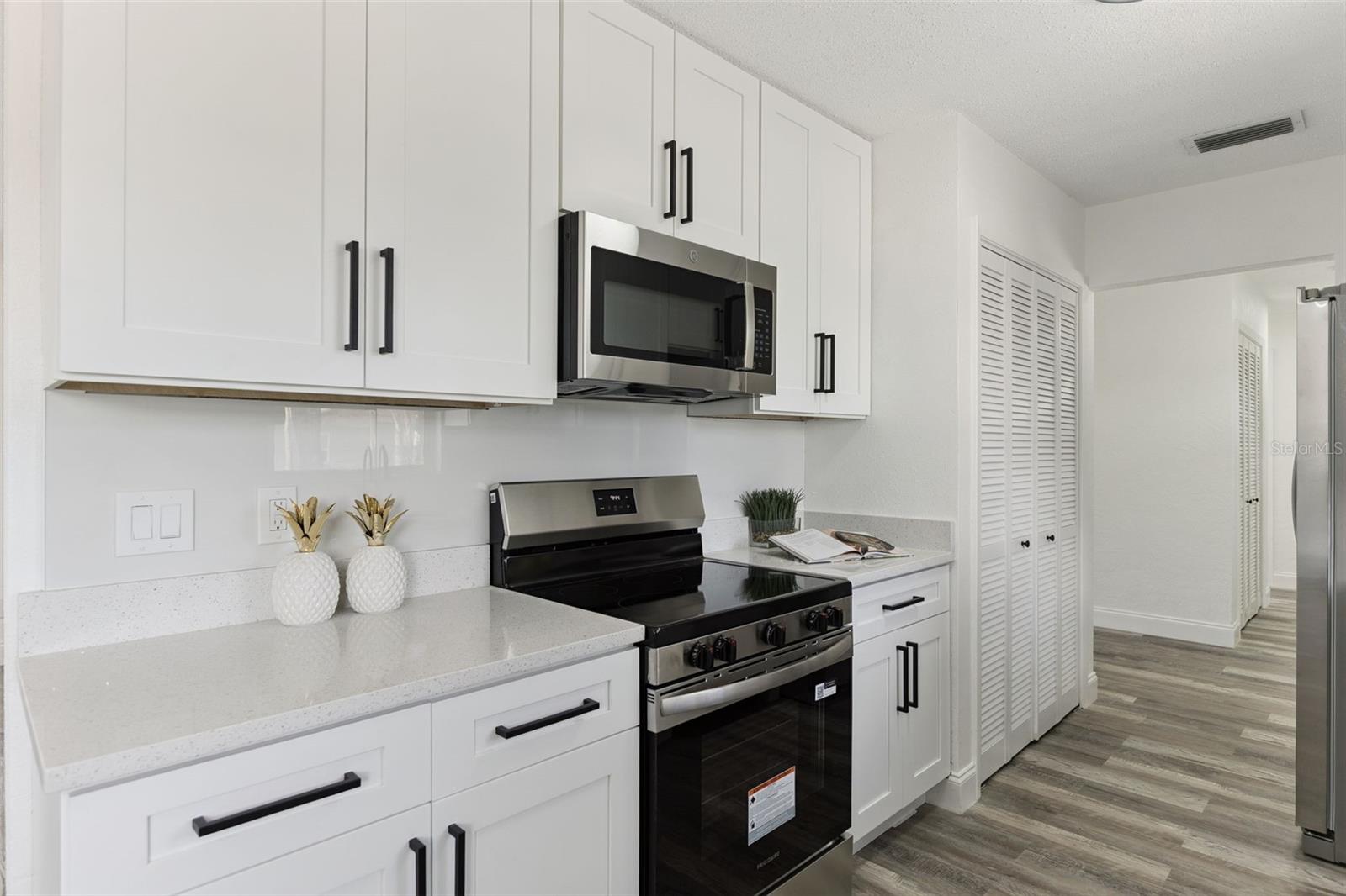 ORMOND SHORES ESTATES - Residential
