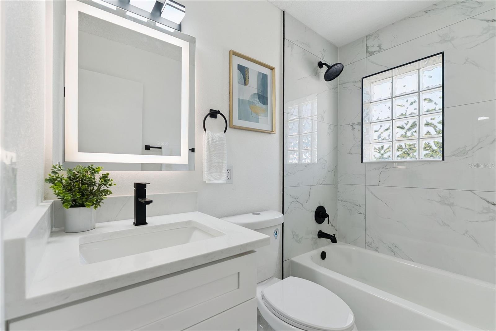 ORMOND SHORES ESTATES - Residential