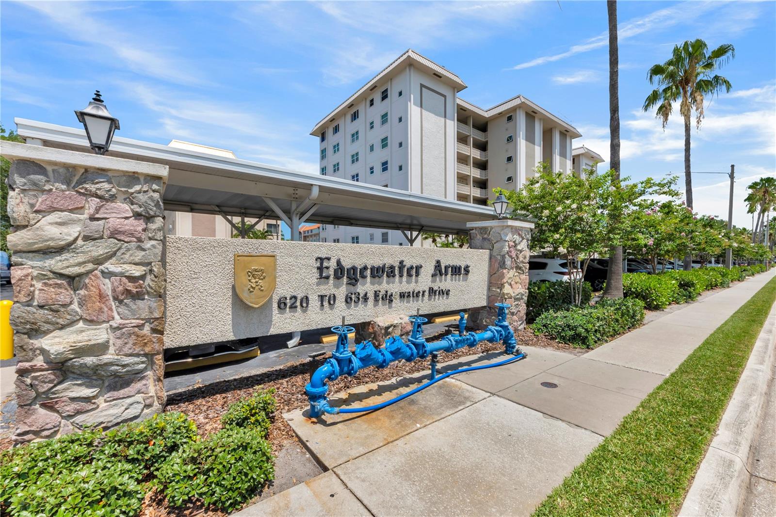 EDGEWATER ARMS 2ND CONDO - Residential