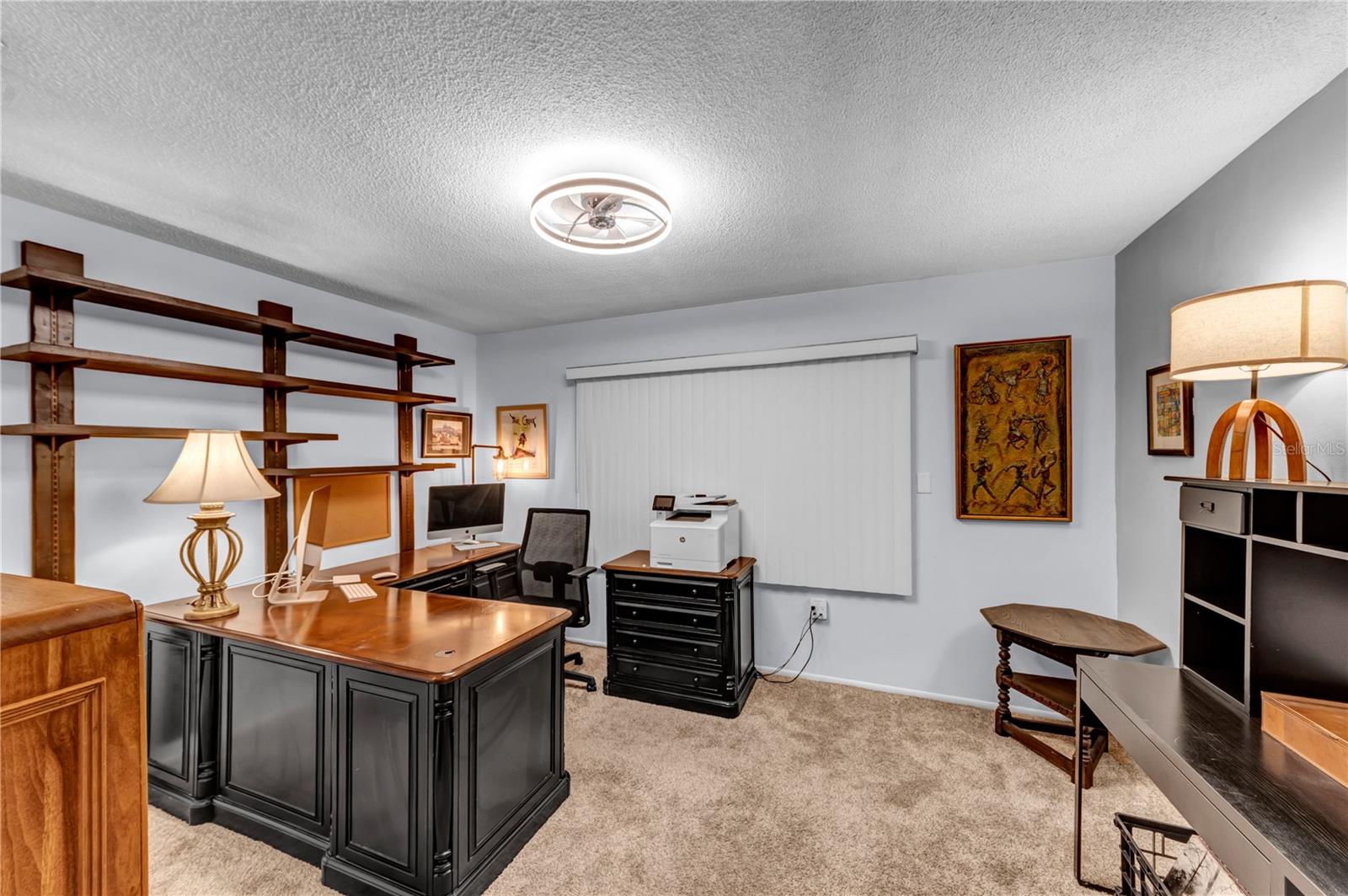 EDGEWATER ARMS 2ND CONDO - Residential
