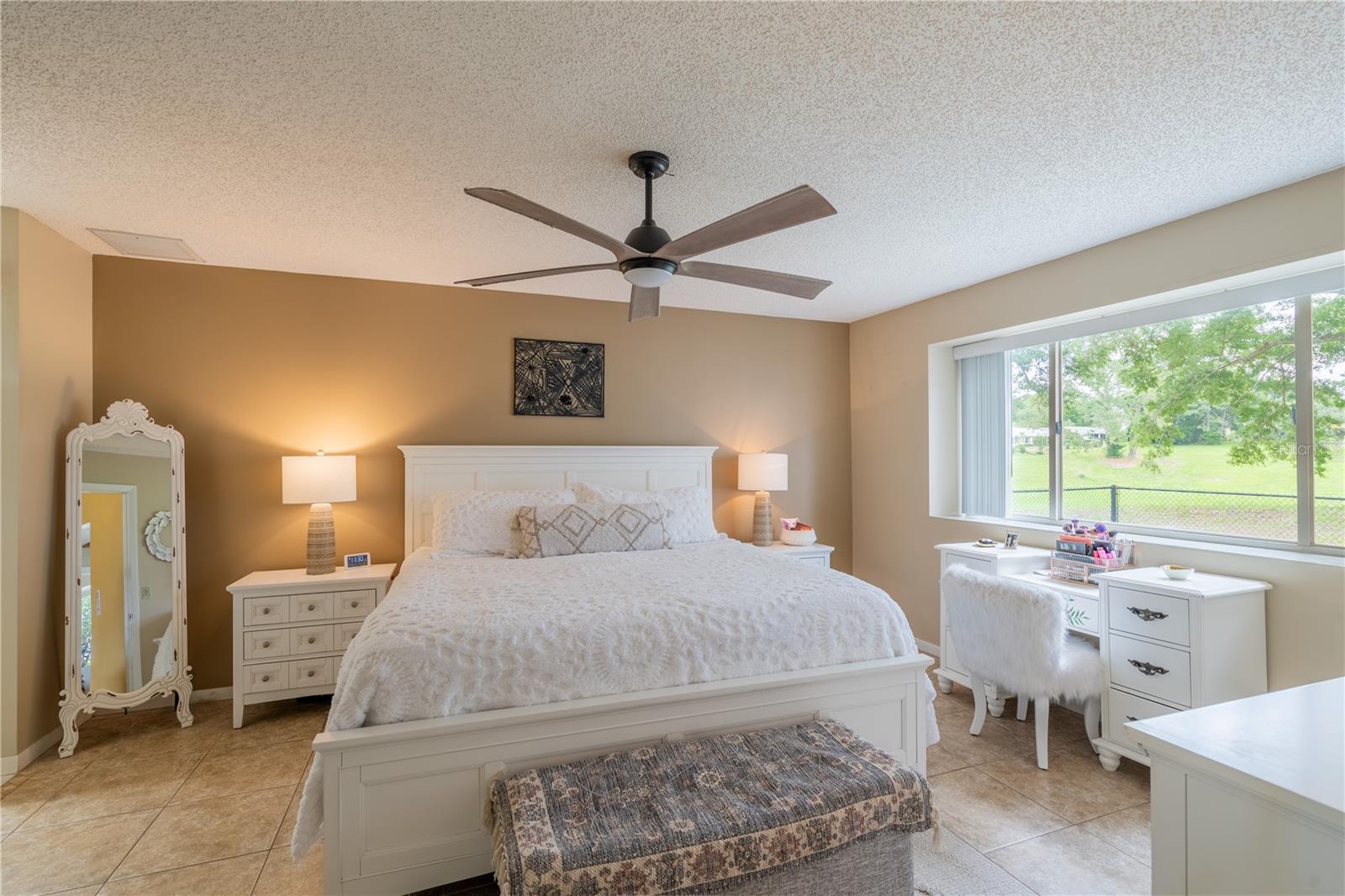 OAK RUN NBRHD 02 - Residential
