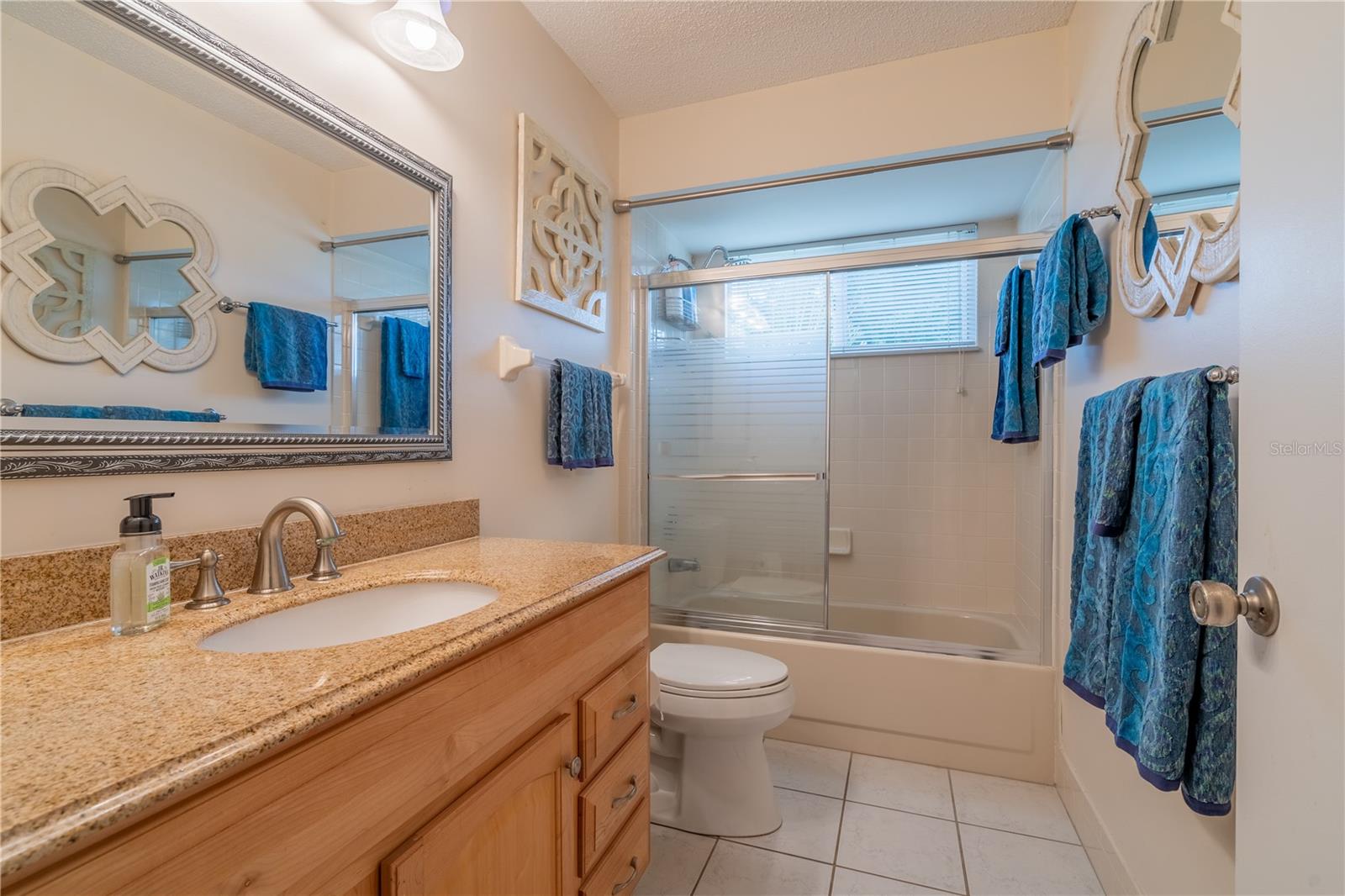 OAK RUN NBRHD 02 - Residential