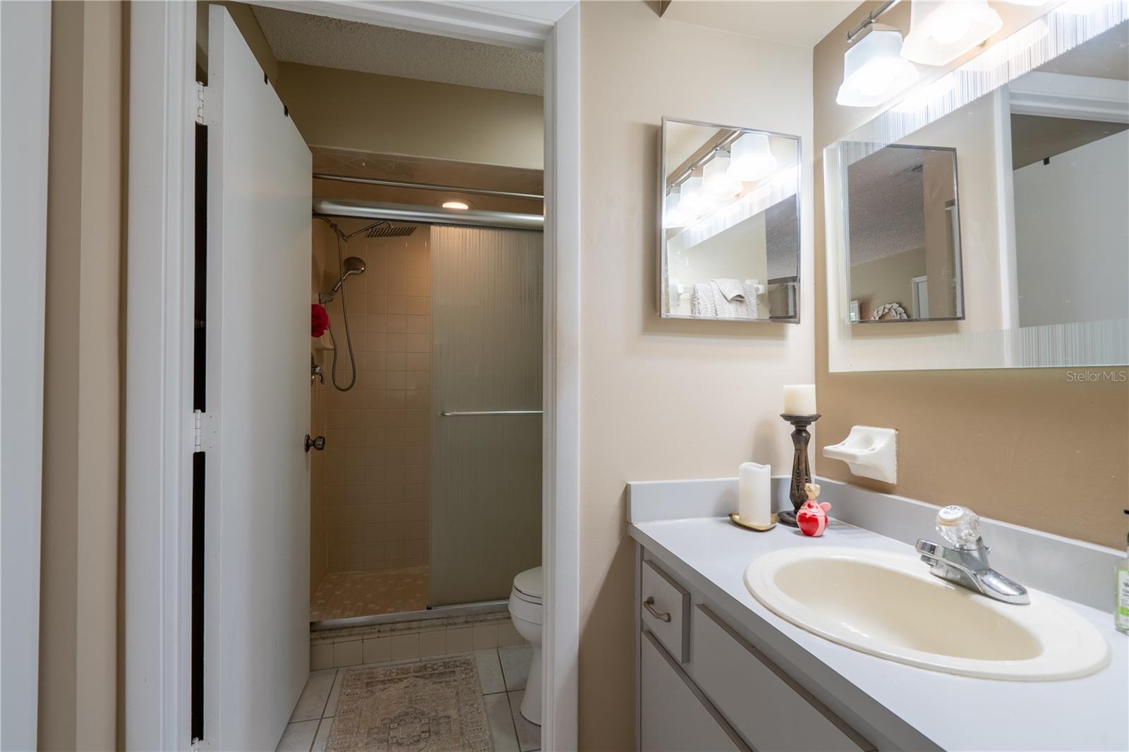 OAK RUN NBRHD 02 - Residential
