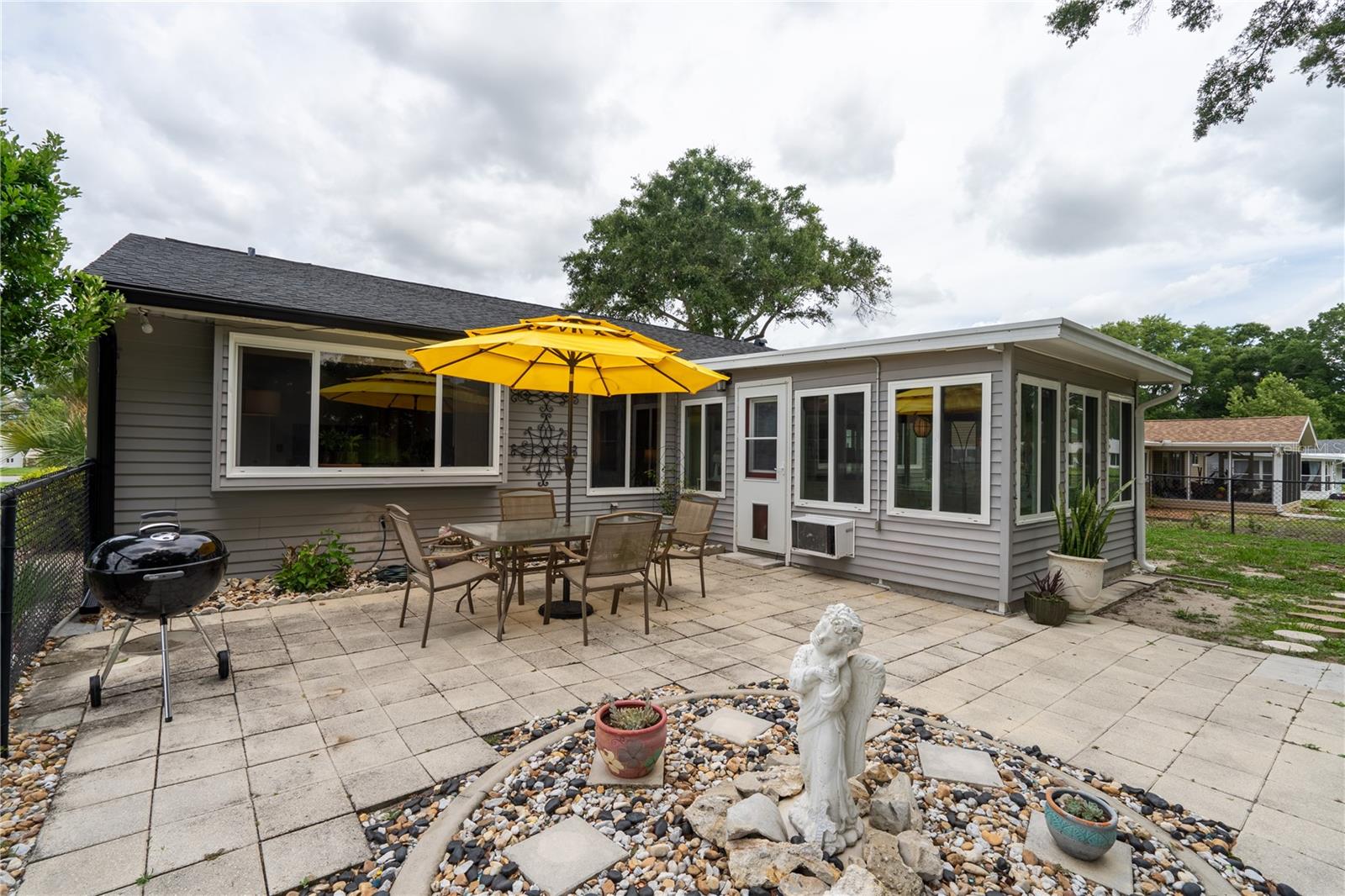 OAK RUN NBRHD 02 - Residential