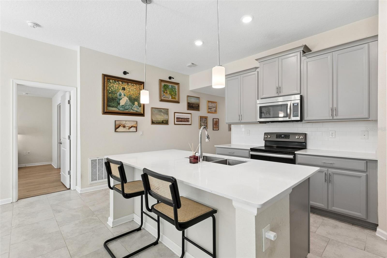 STONEYBROOK HILLS - Residential