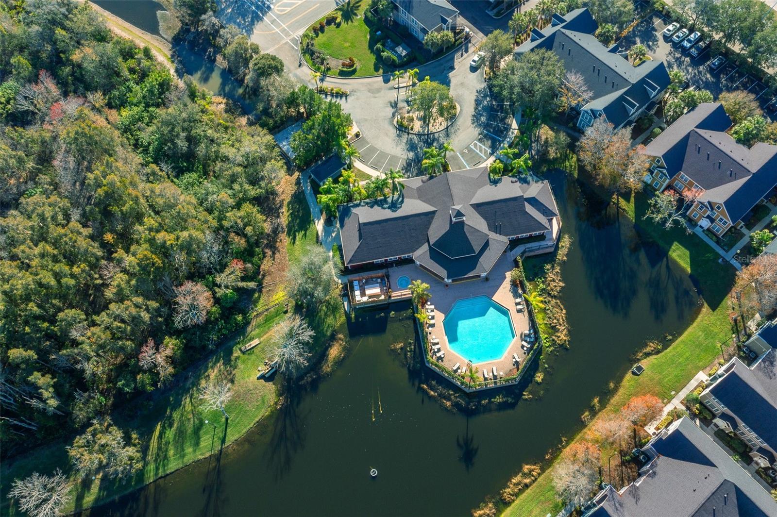 ADMIRALS WALK - Residential