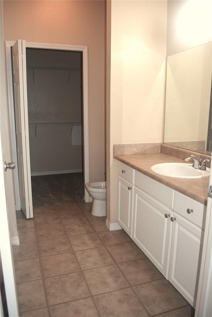 ADMIRALS WALK - Residential