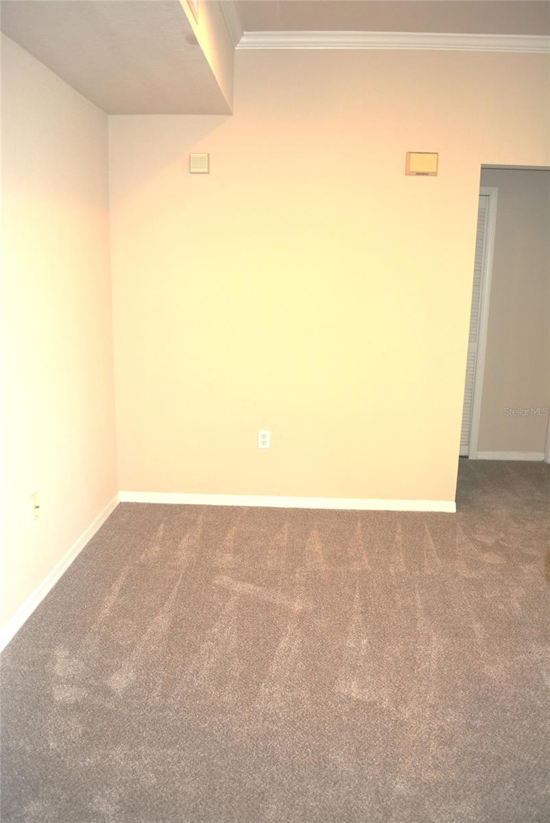 ADMIRALS WALK - Residential