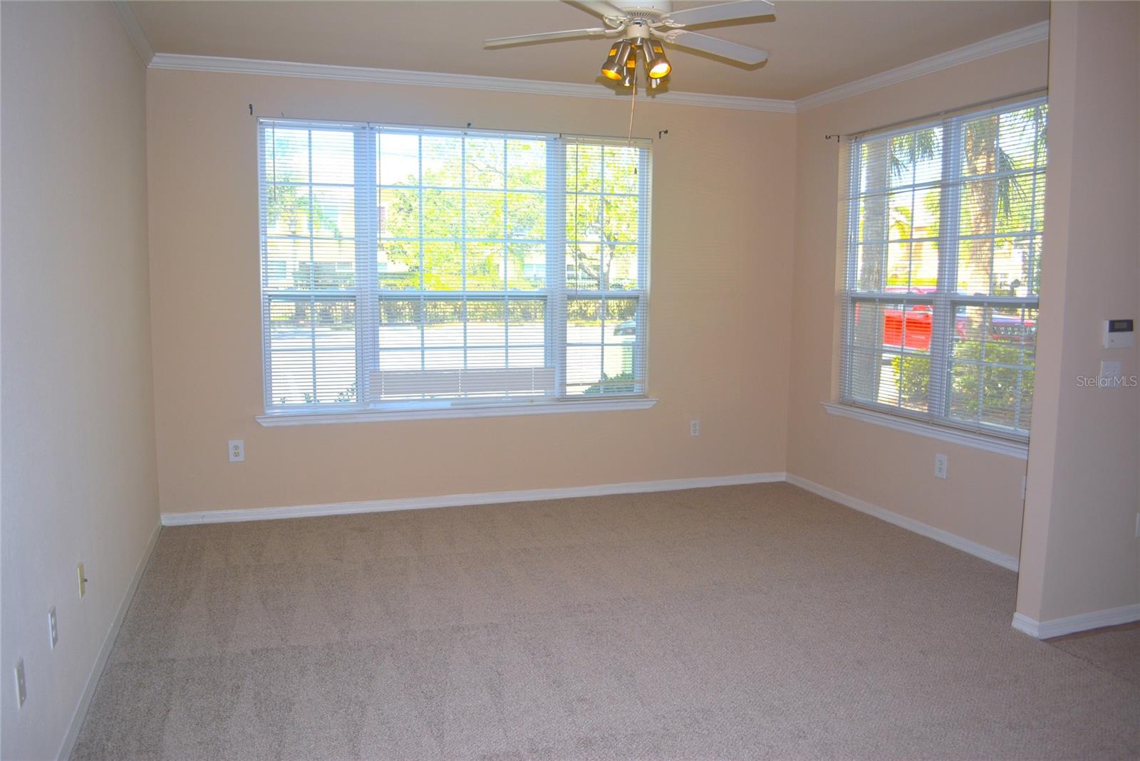 ADMIRALS WALK - Residential