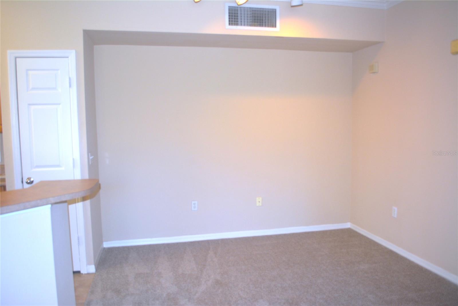ADMIRALS WALK - Residential