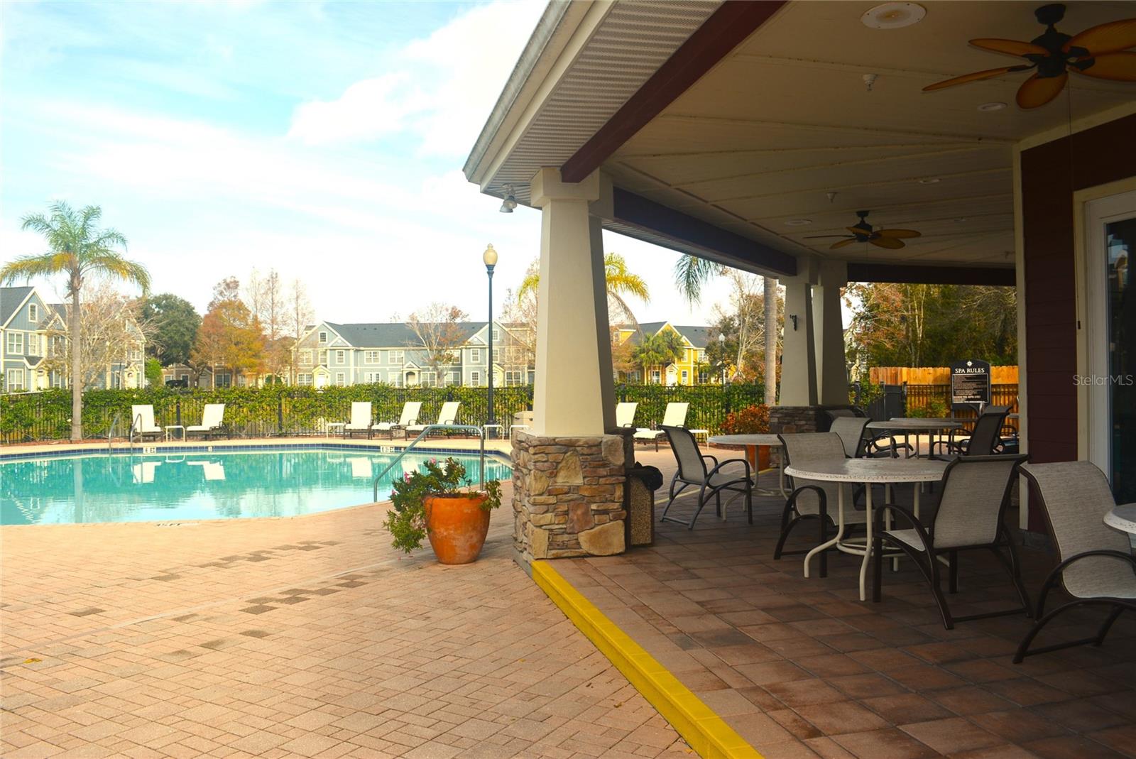 ADMIRALS WALK - Residential