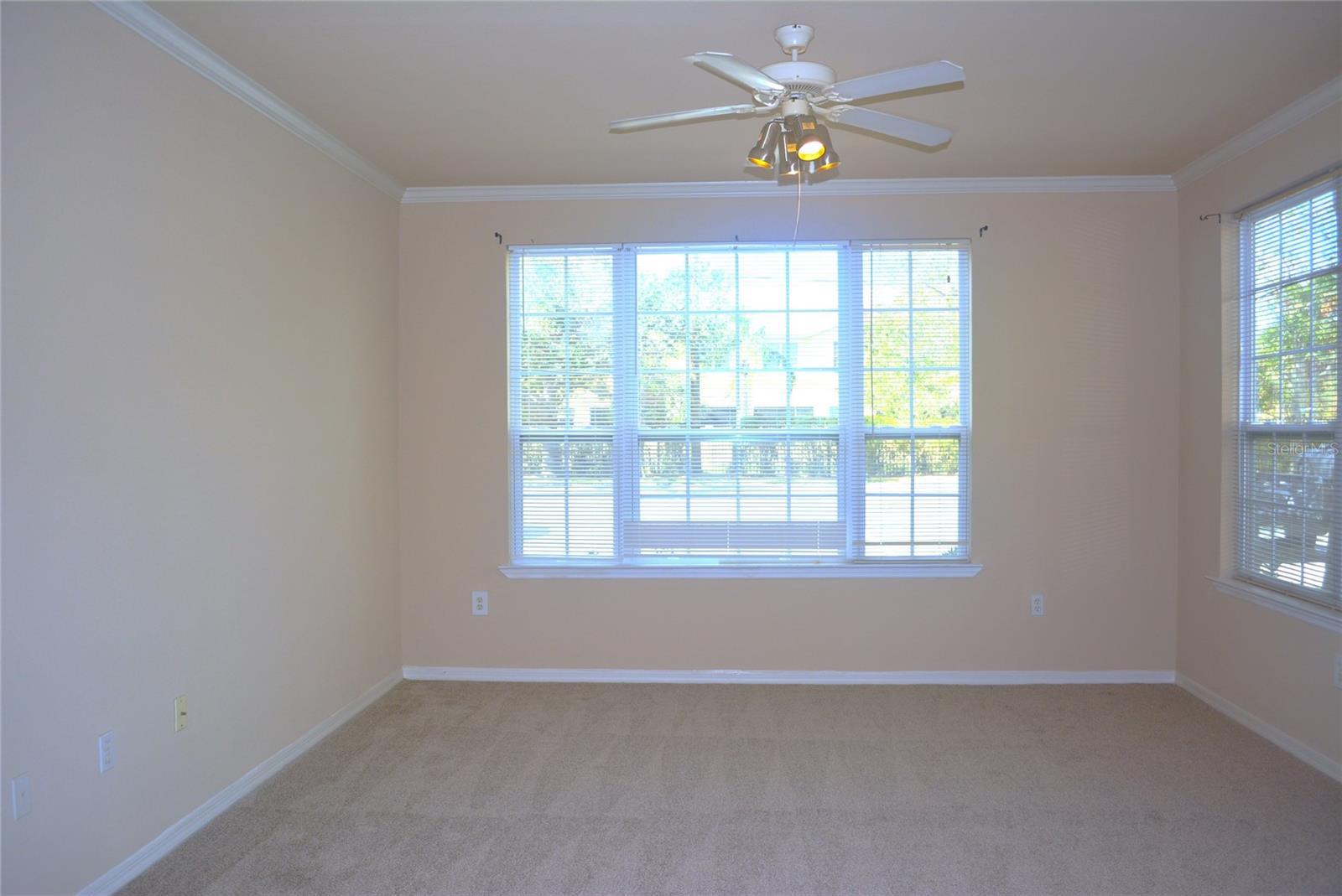 ADMIRALS WALK - Residential