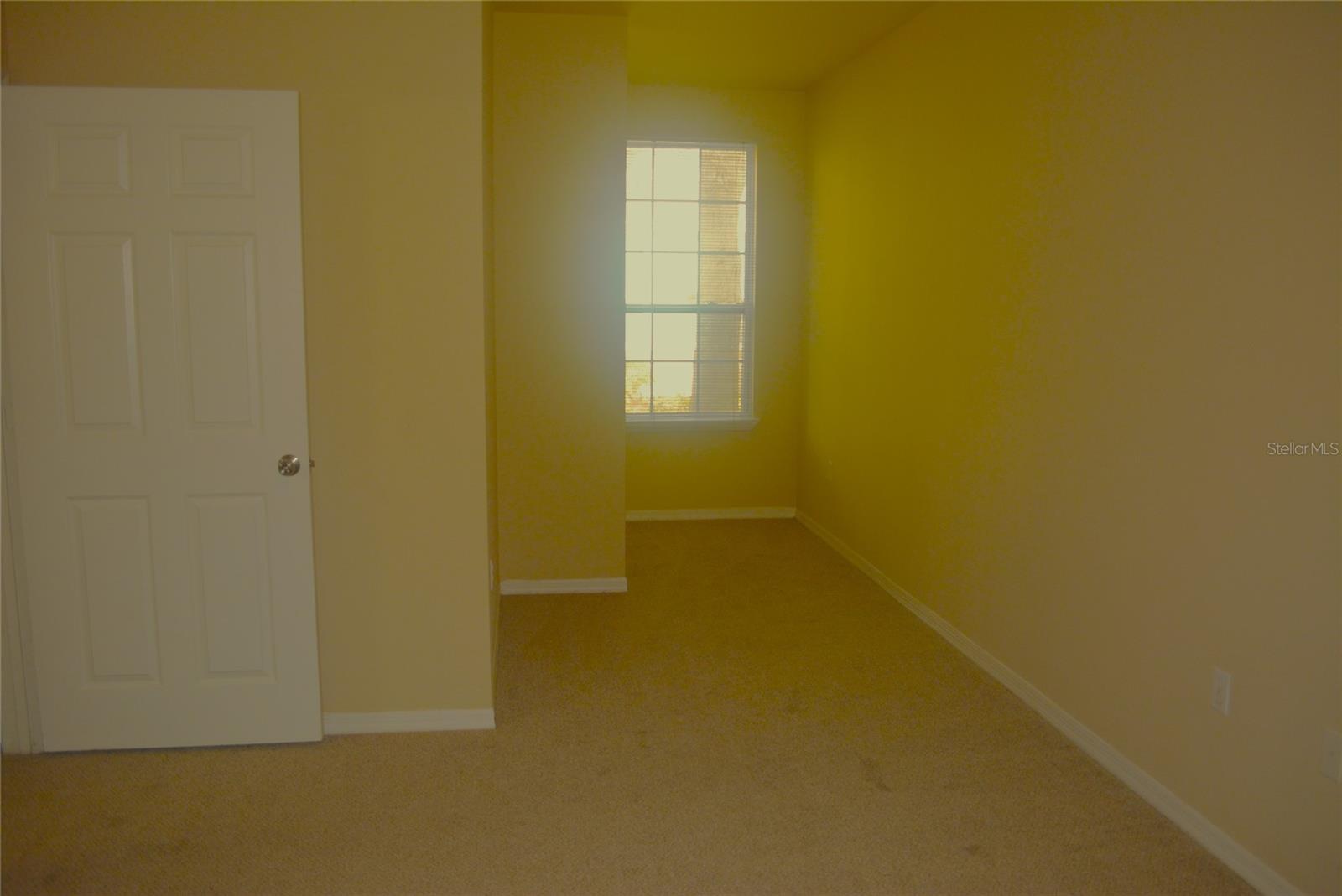ADMIRALS WALK - Residential