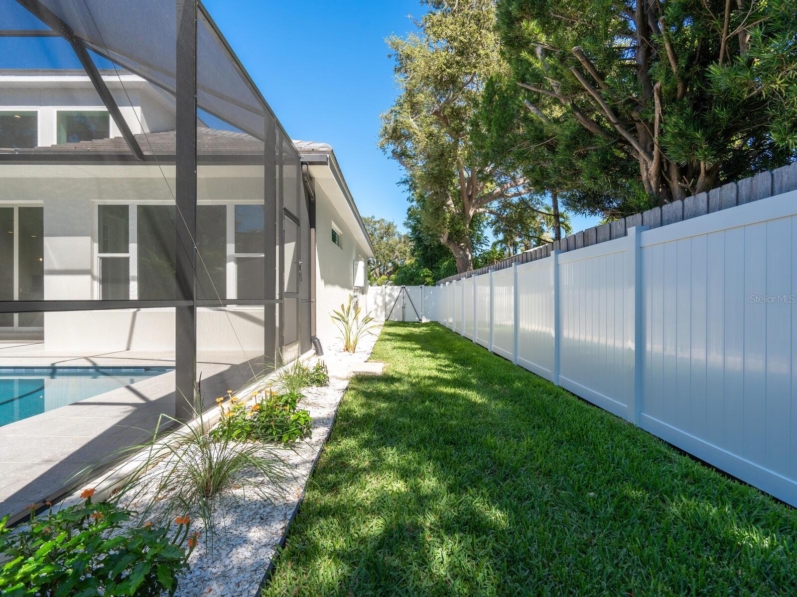 POINSETTIA PARK 2 - Residential