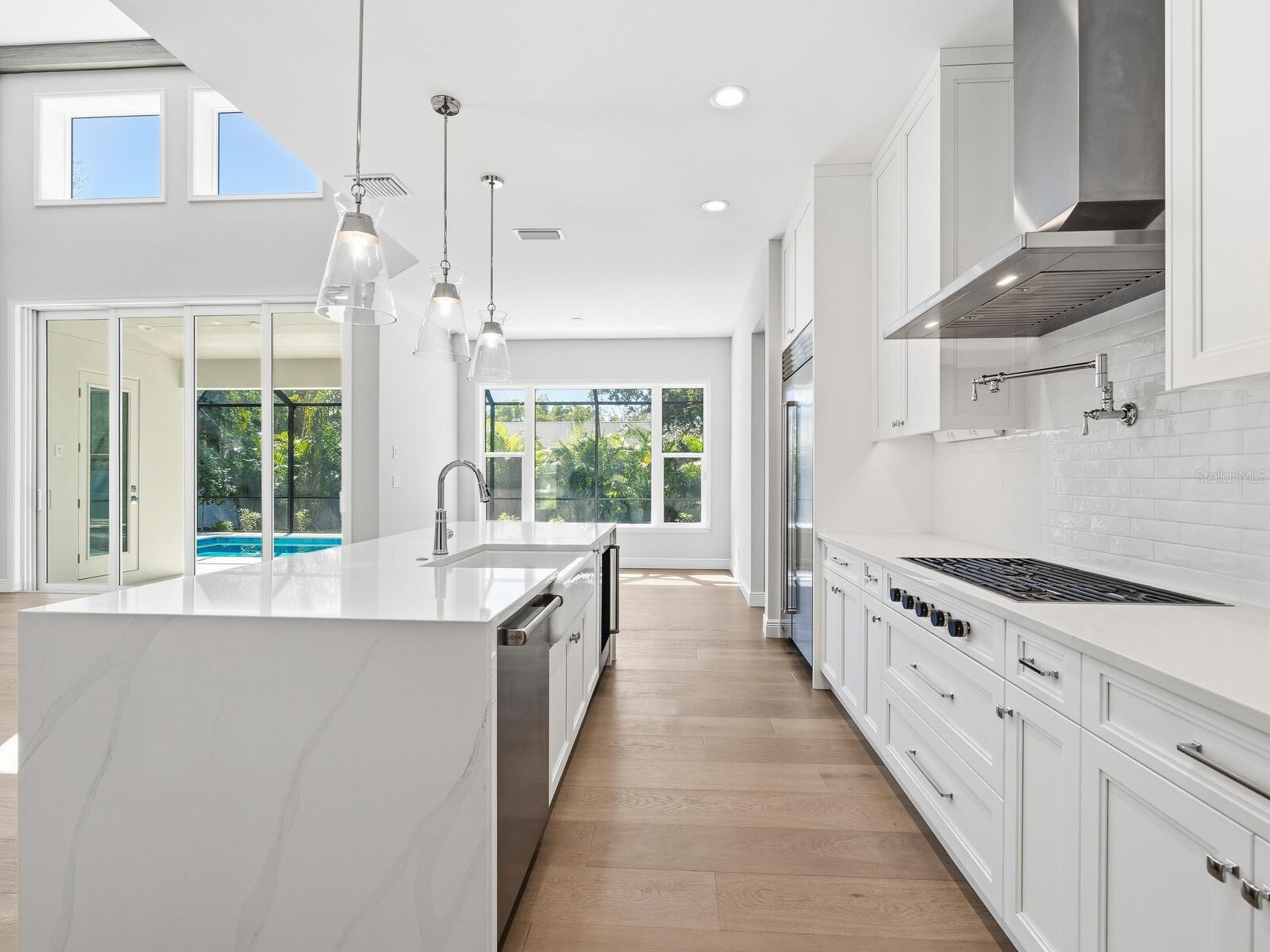 POINSETTIA PARK 2 - Residential
